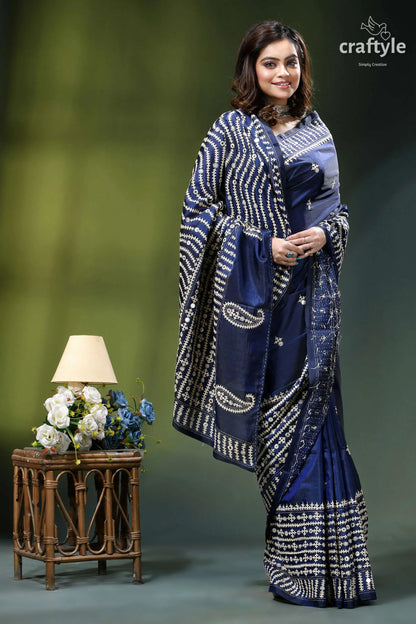 Biskay blue beige thread work silk gujrati stitch saree - mirror navy blue saree intricate white 6