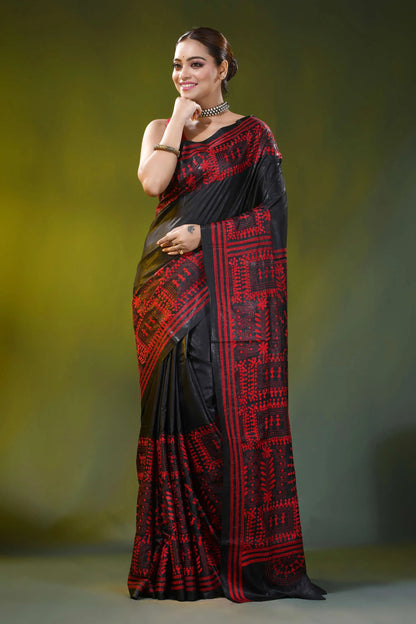 Black and red silk kantha saree with handmade warli ethnic design 7