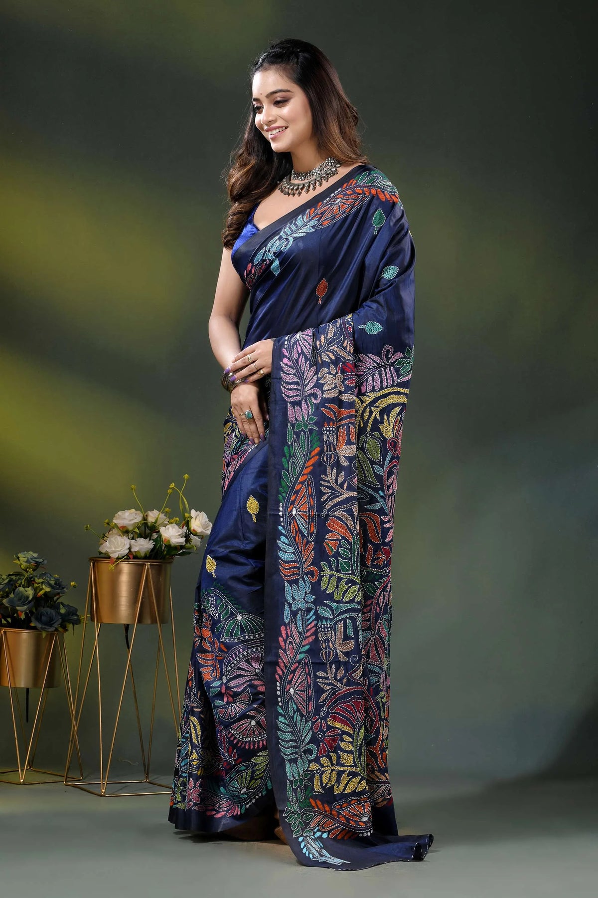 Blue zodiac multicolor lotus motif hand embroidered kantha silk saree 3