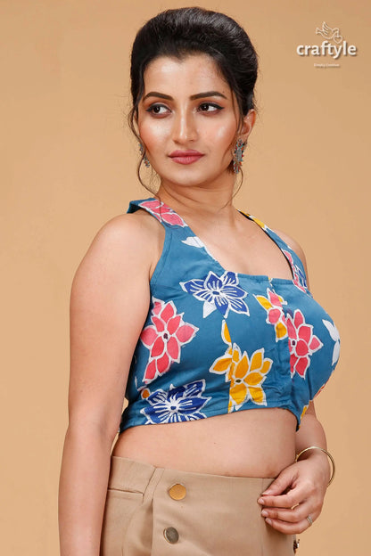 Bondi blue floral hand batik pure cotton blouse woman blue floral print crop 4