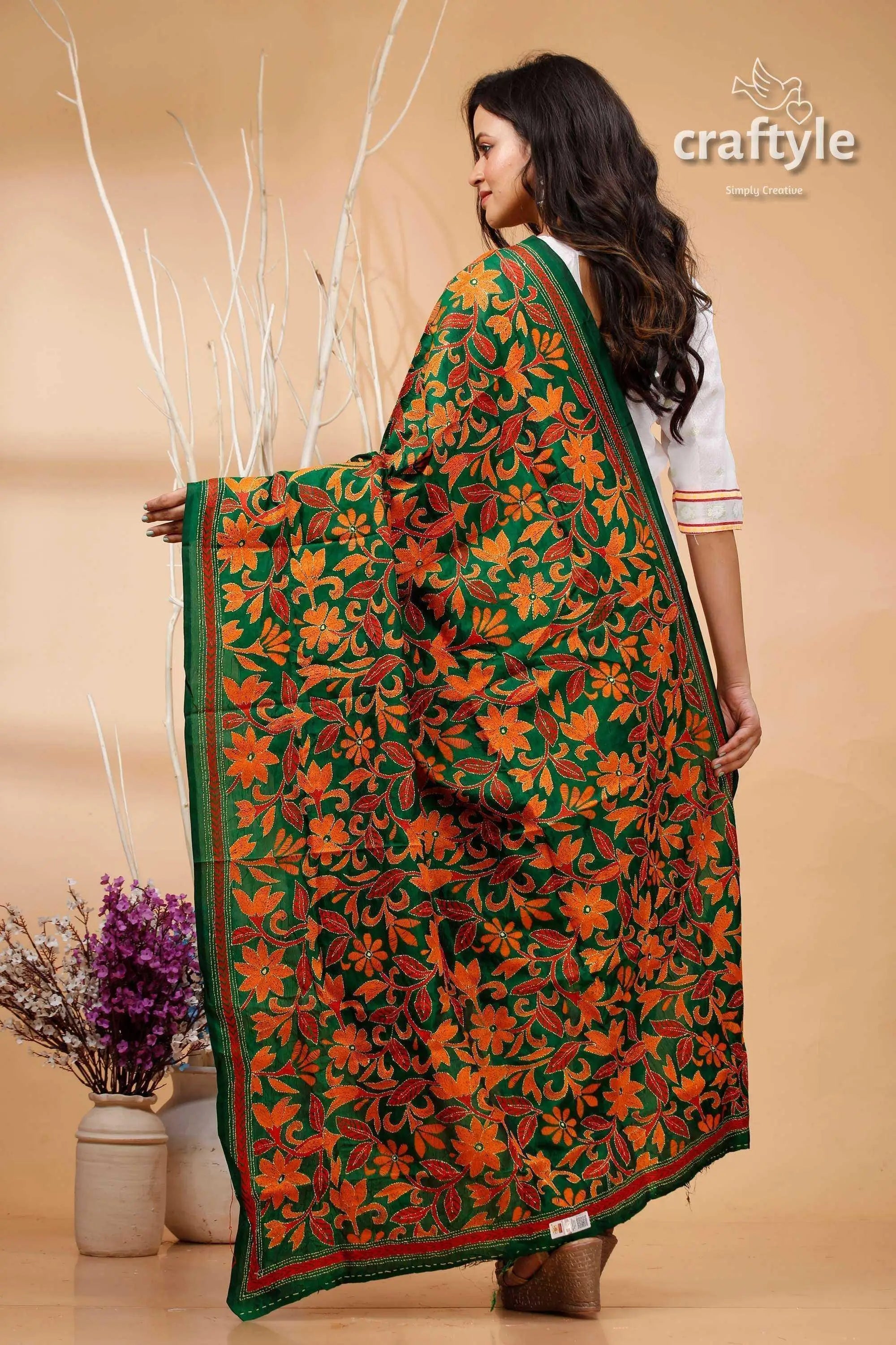 Bottle green hand embroidered kantha stitch pure silk dupatta floral print dupatta green orange 3