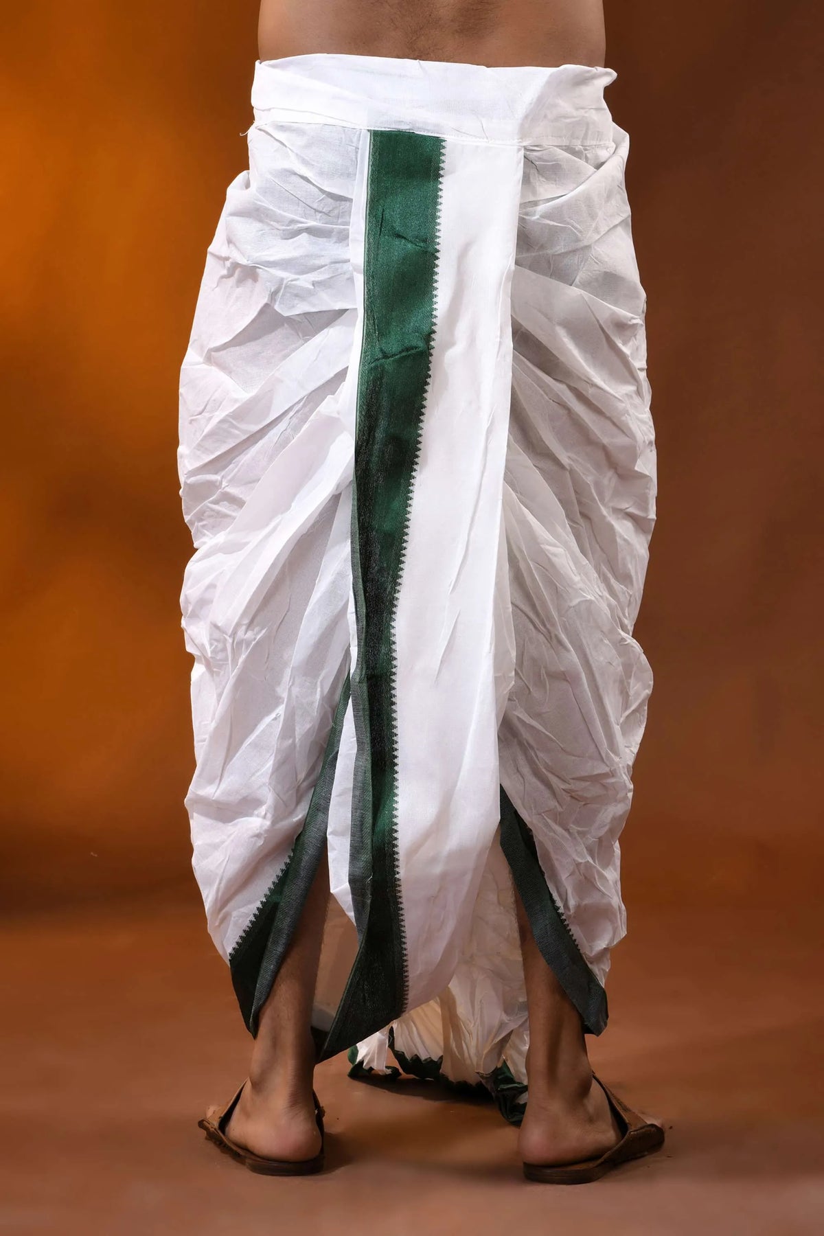 Bottle green temple border mayur puchha pure cotton dhoti - ready to wear 4