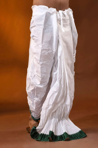 Bottle green temple border mayur puchha pure cotton dhoti - ready to wear 3