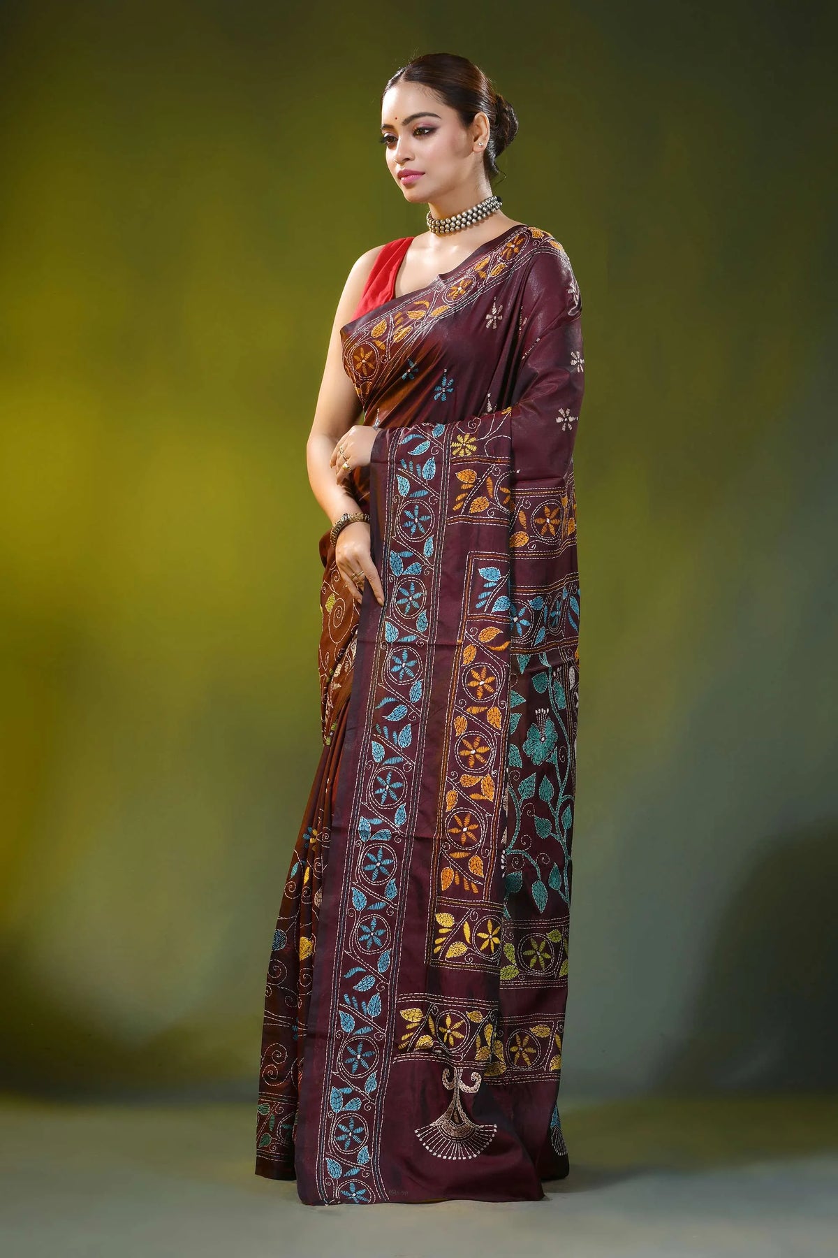 Burgundy kantha embroidery silk saree with floral vine motif 3