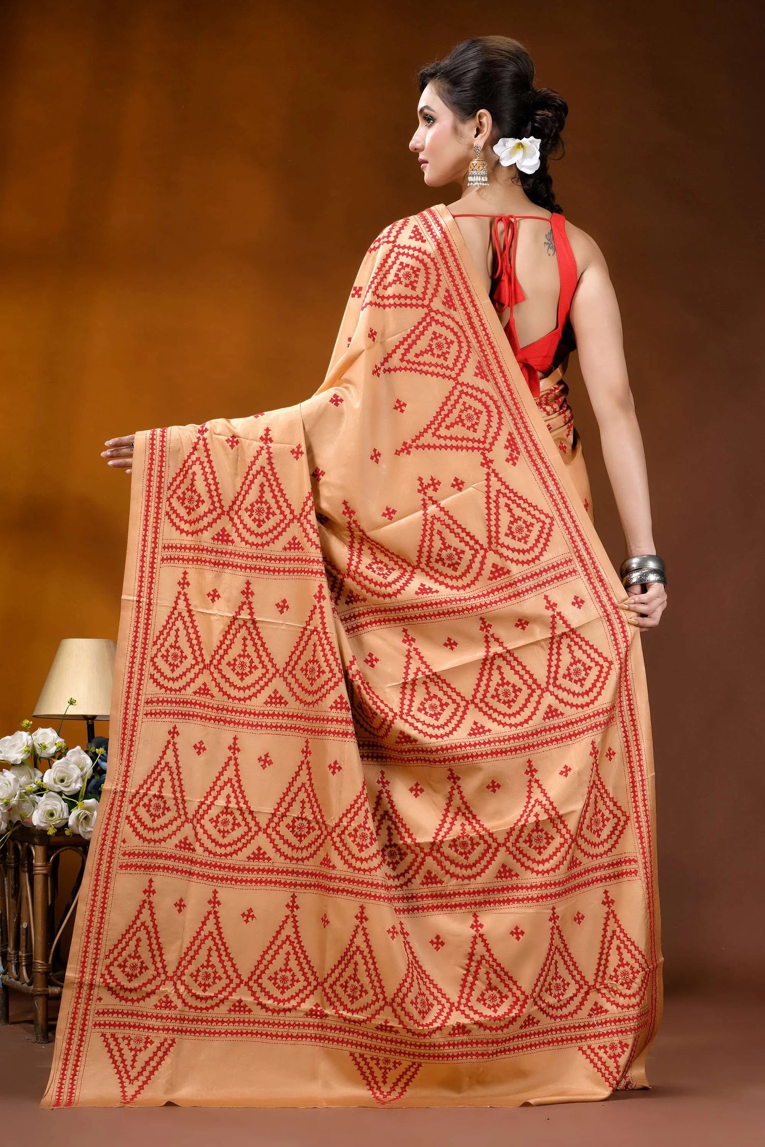 Burning sand ethnic motif hand embroidered silk kutch work saree beige saree intricate red embroidery 5