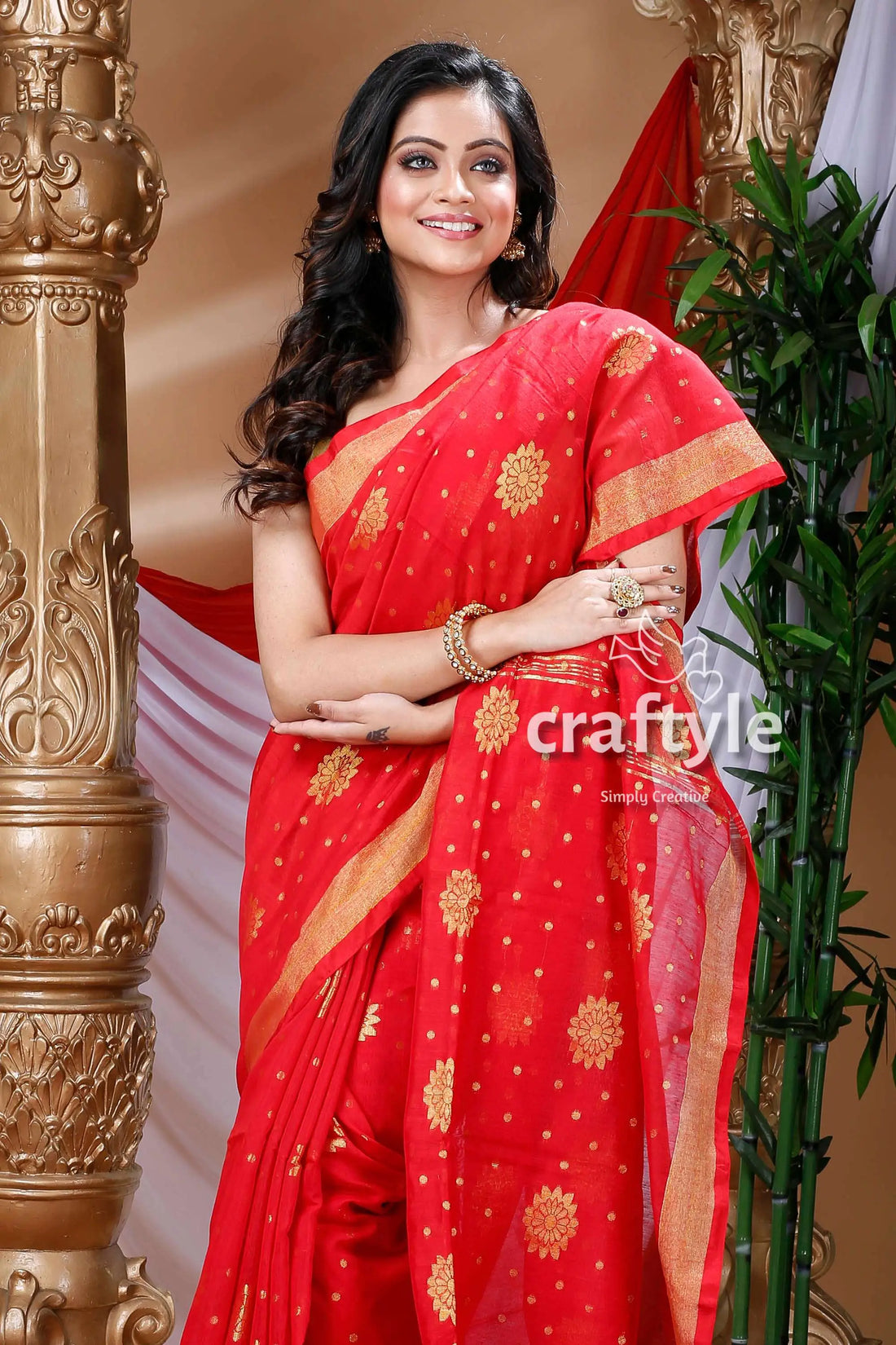 Candy red handloom cotton saree red saree gold accents 2
