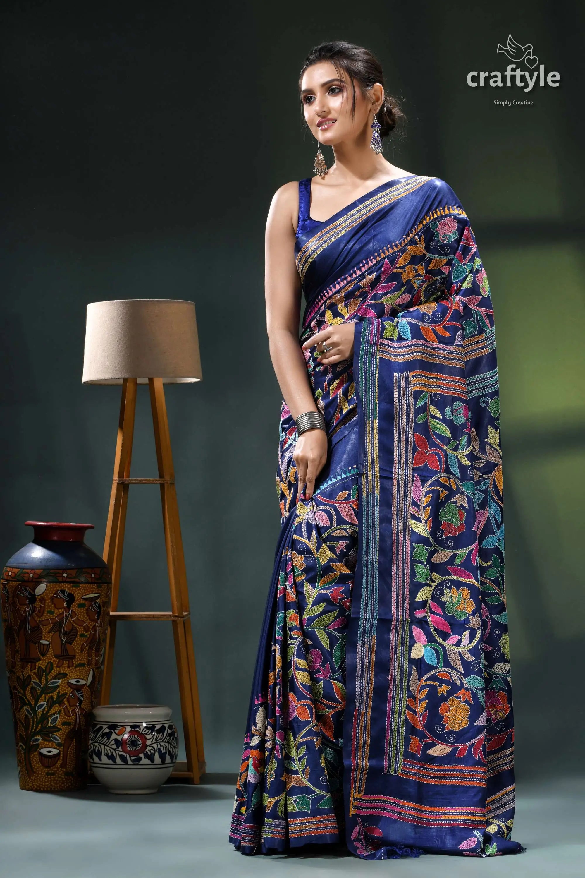 Cataline blue exquisite silk kantha stitch saree - rose motif blue black saree floral pattern 3