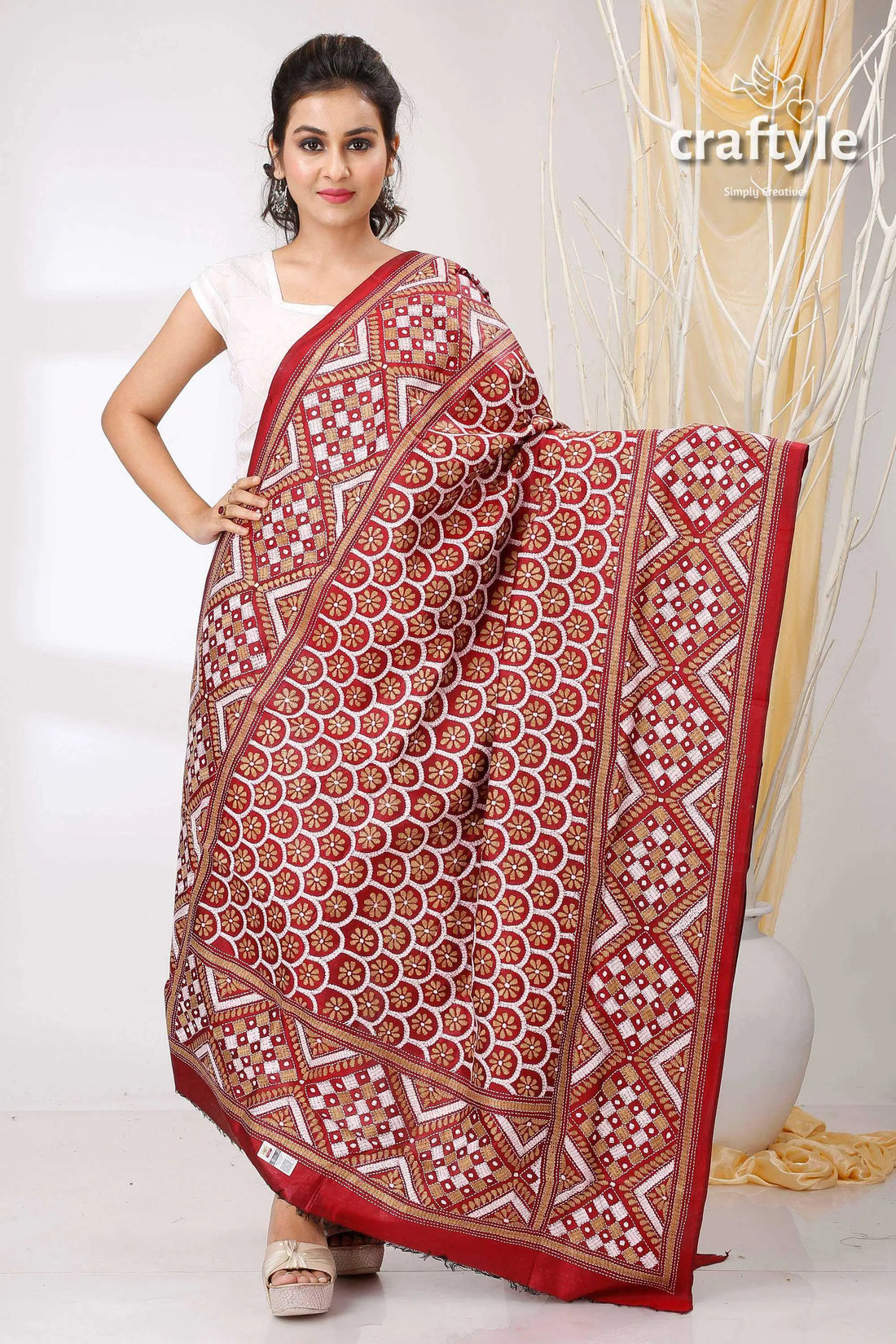 Claret maroon and white handcrafted kantha stitch pure silk dupatta maroon white patterned shawl 1