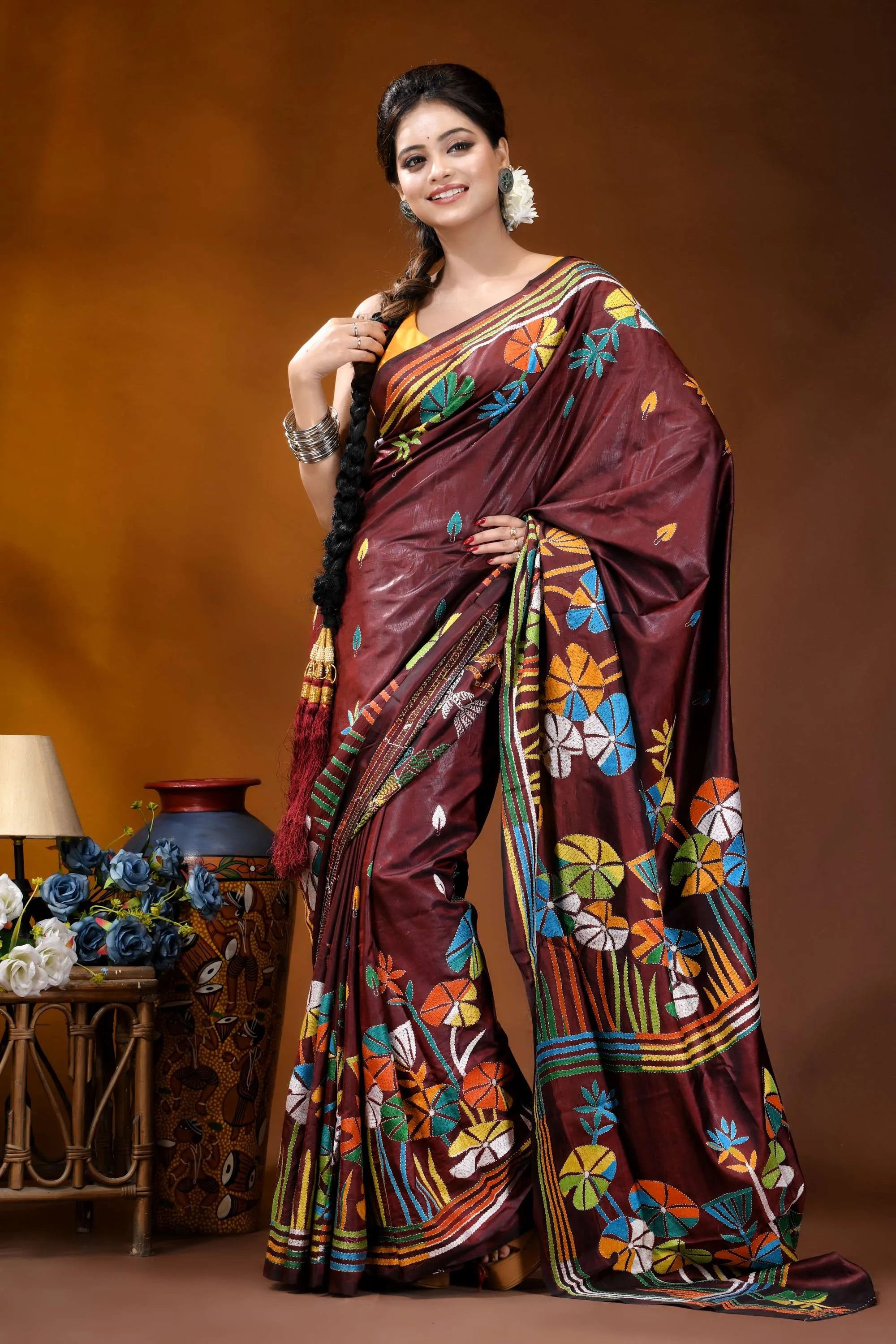 Crater brown floral design multicolor hand embroidered kantha saree maroon silk saree adorned vibrant 4