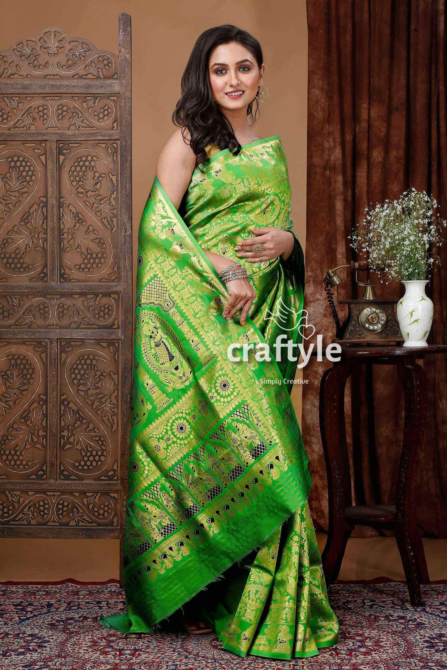 Crayola green soft swarnachari saree with golden zari meena work green gold patterned saree 5