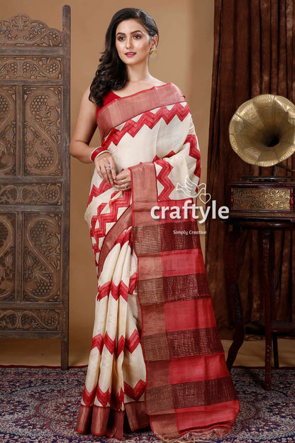 Cream White Zigzag Design Hand Block Zari Pure Tussar Saree - Craftyle