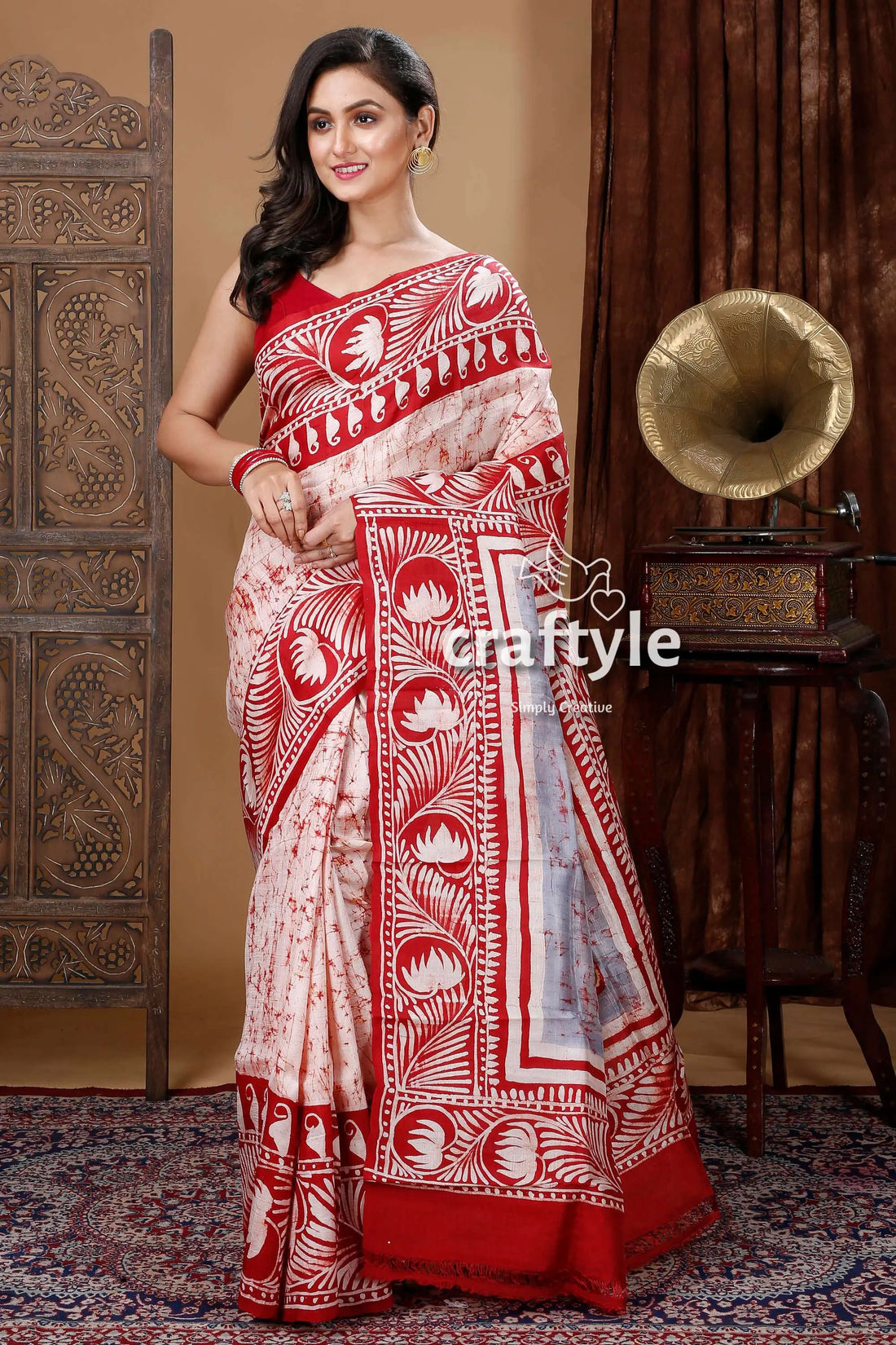 Crimson red & white ma durga motif hand batik pure mulberry silk saree red white patterned sari 1