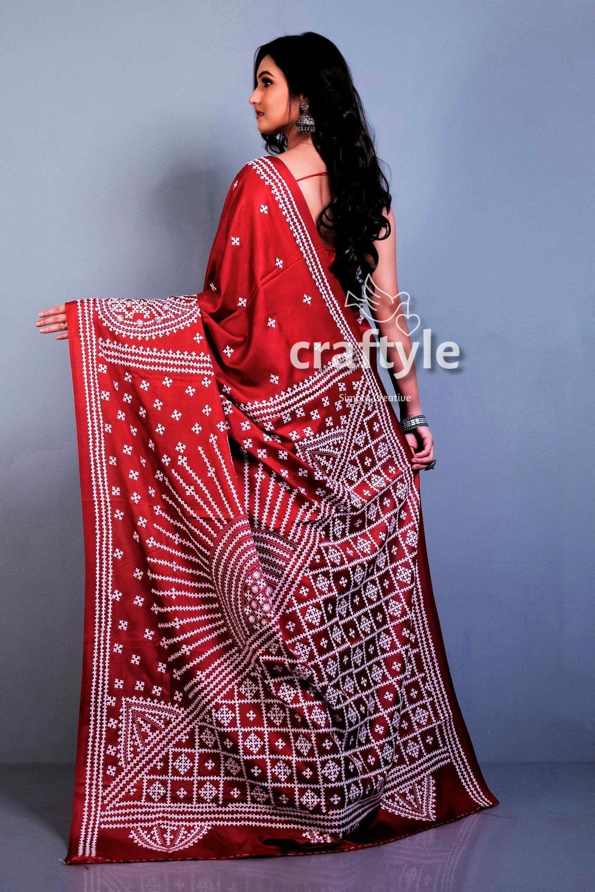 Currant Red Embroidered Kantha Stitch Blended Bangalore Silk Saree-Craftyle