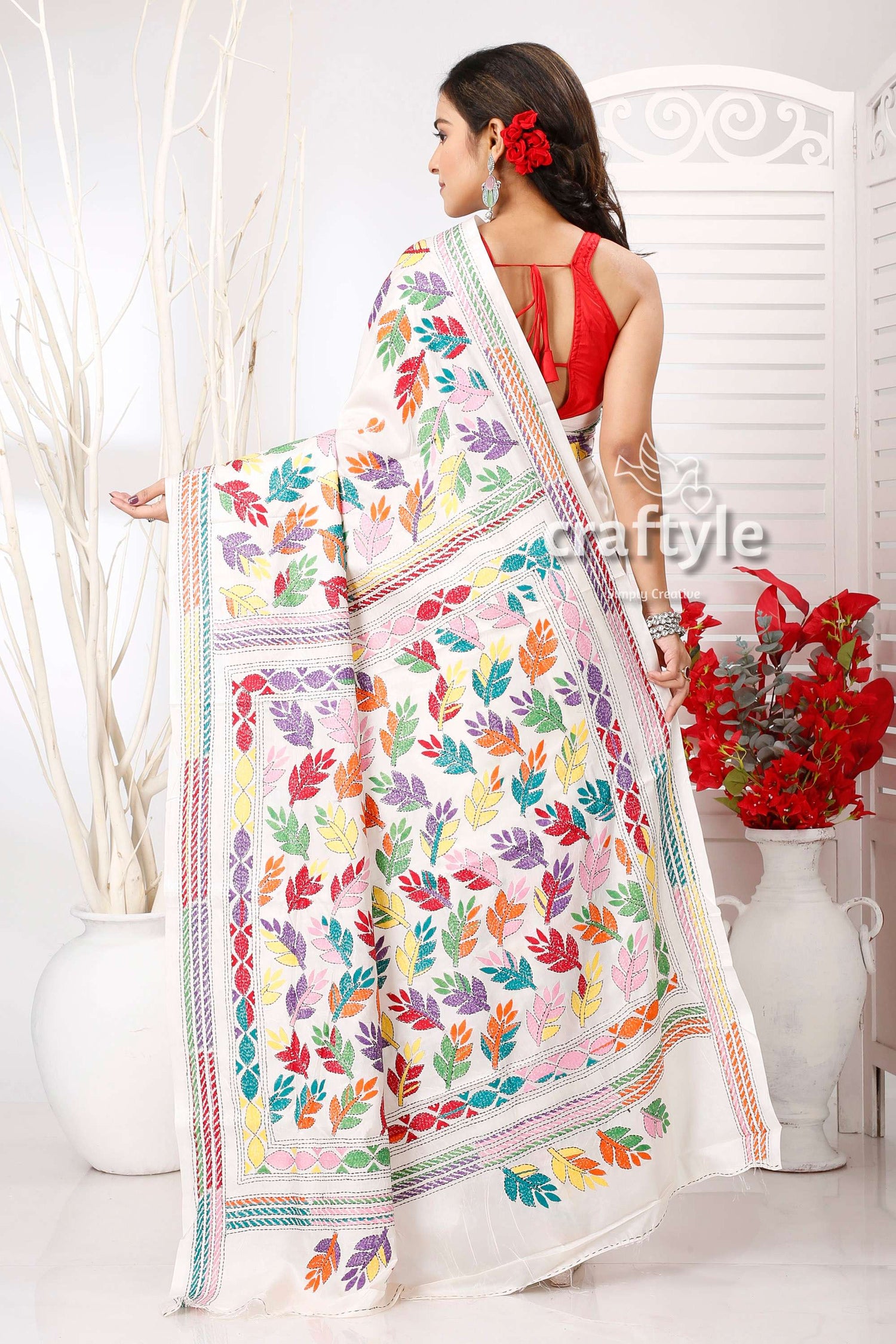 Daisy White Multicolor Leaf Design Kantha Stitched Saree - Craftyle