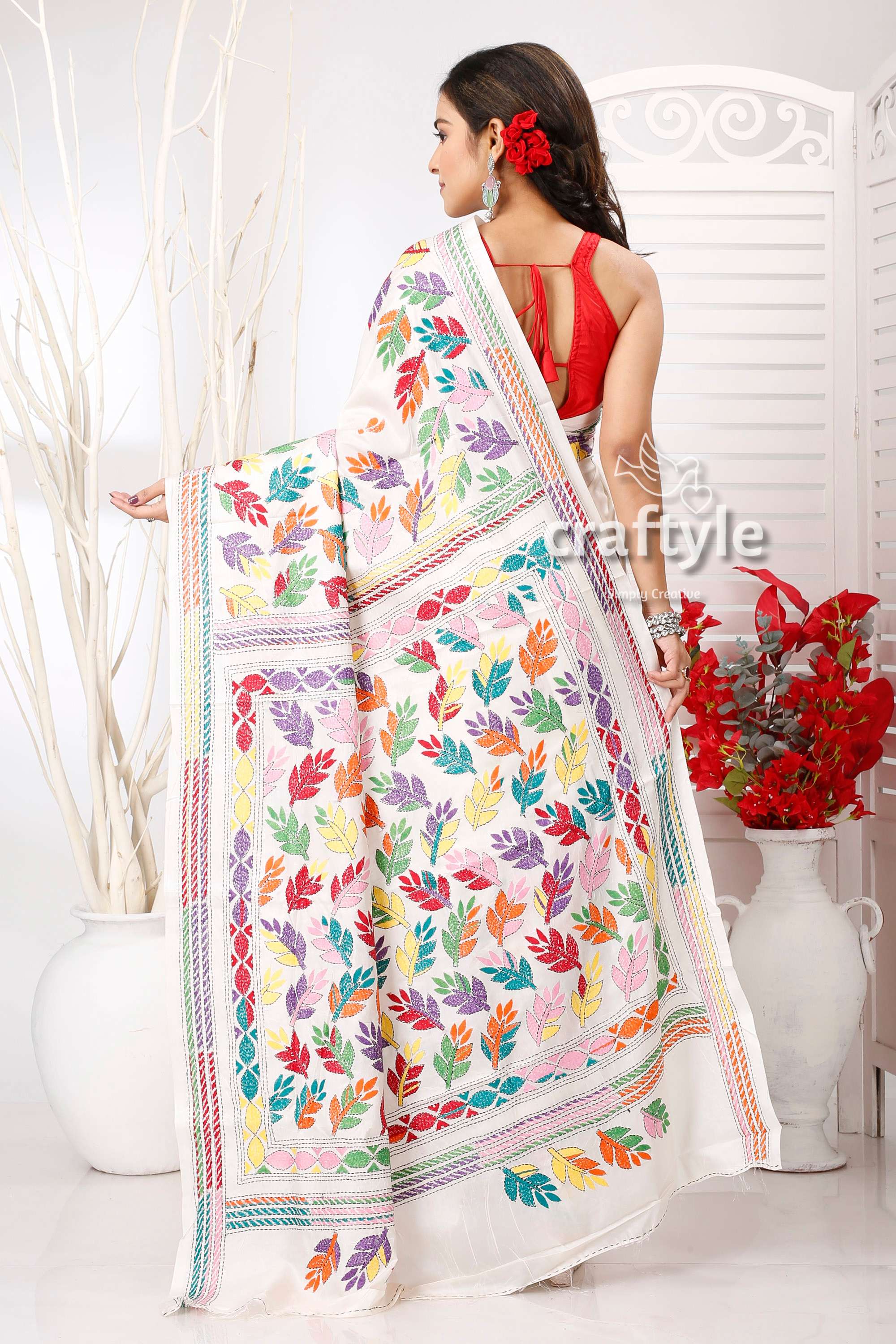 Daisy White Multicolor Leaf Design Kantha Stitched Saree - Craftyle