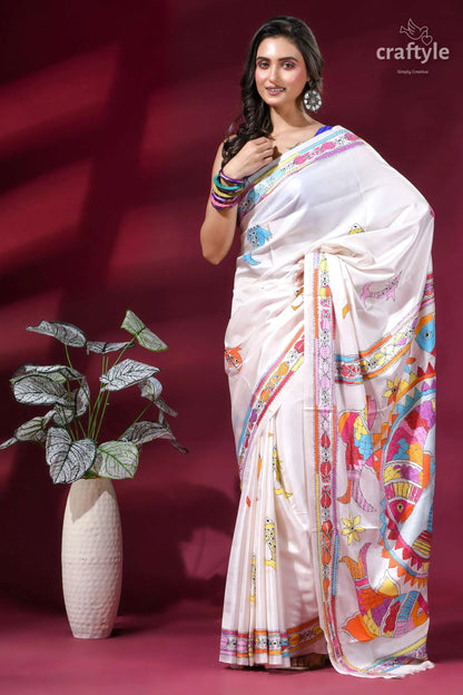 Daisy white silk kantha embroidery saree with artisanal fish motif woman wears white silk saree 3