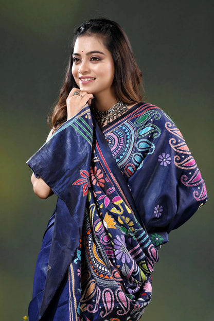 Dark blue multi-thread floral paisley motif handcrafted silk kantha saree 2