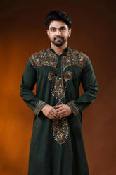 Dark green cotton kantha stitch kurta for men - rust hand embroidery 2