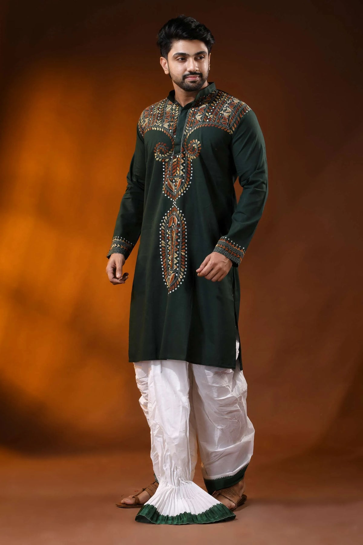 Dark green cotton kantha stitch kurta for men - rust hand embroidery 7