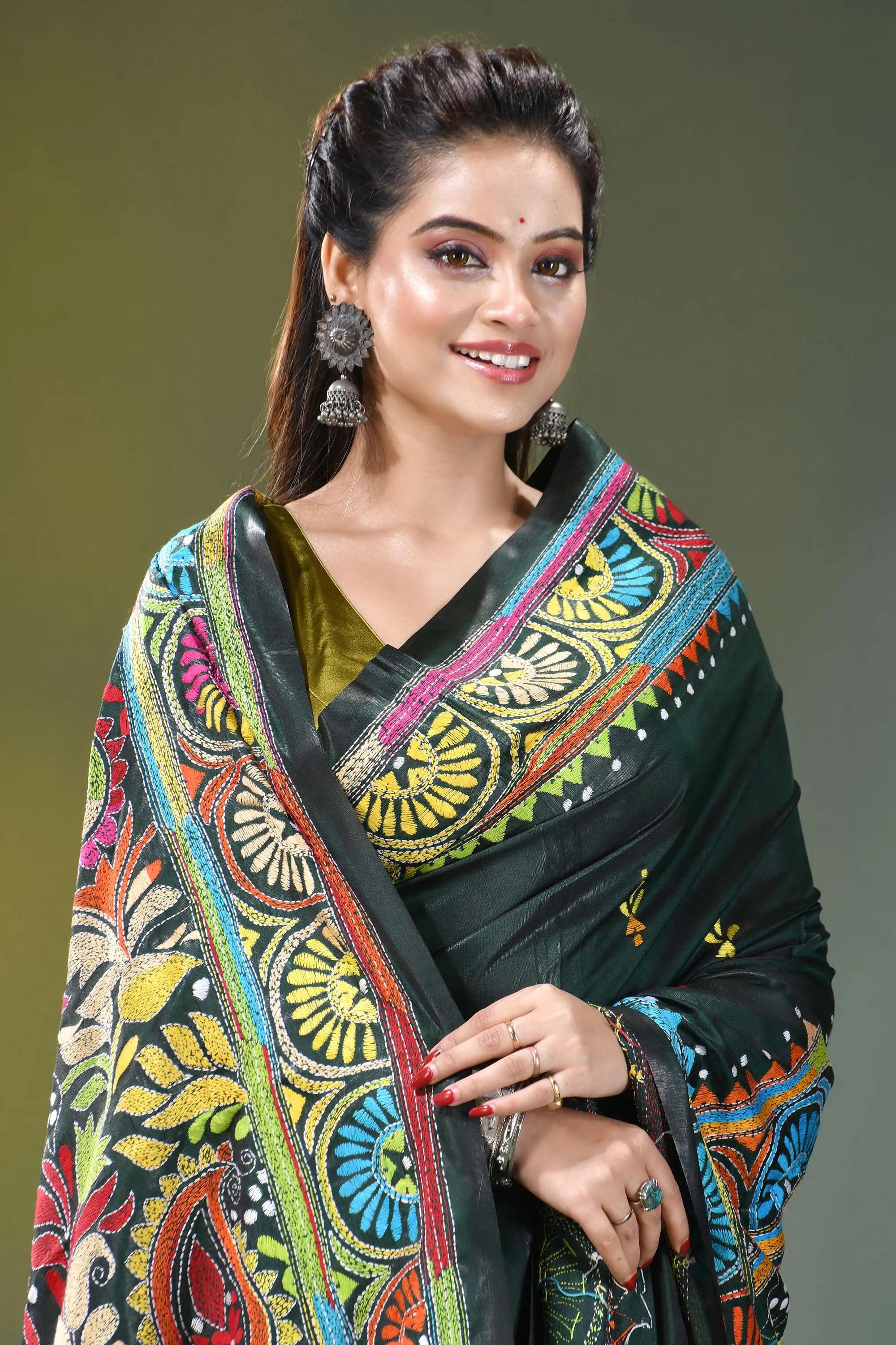 Dark jungle green floral pattern silk kantha stitch saree vibrant black saree adorned intricate 2