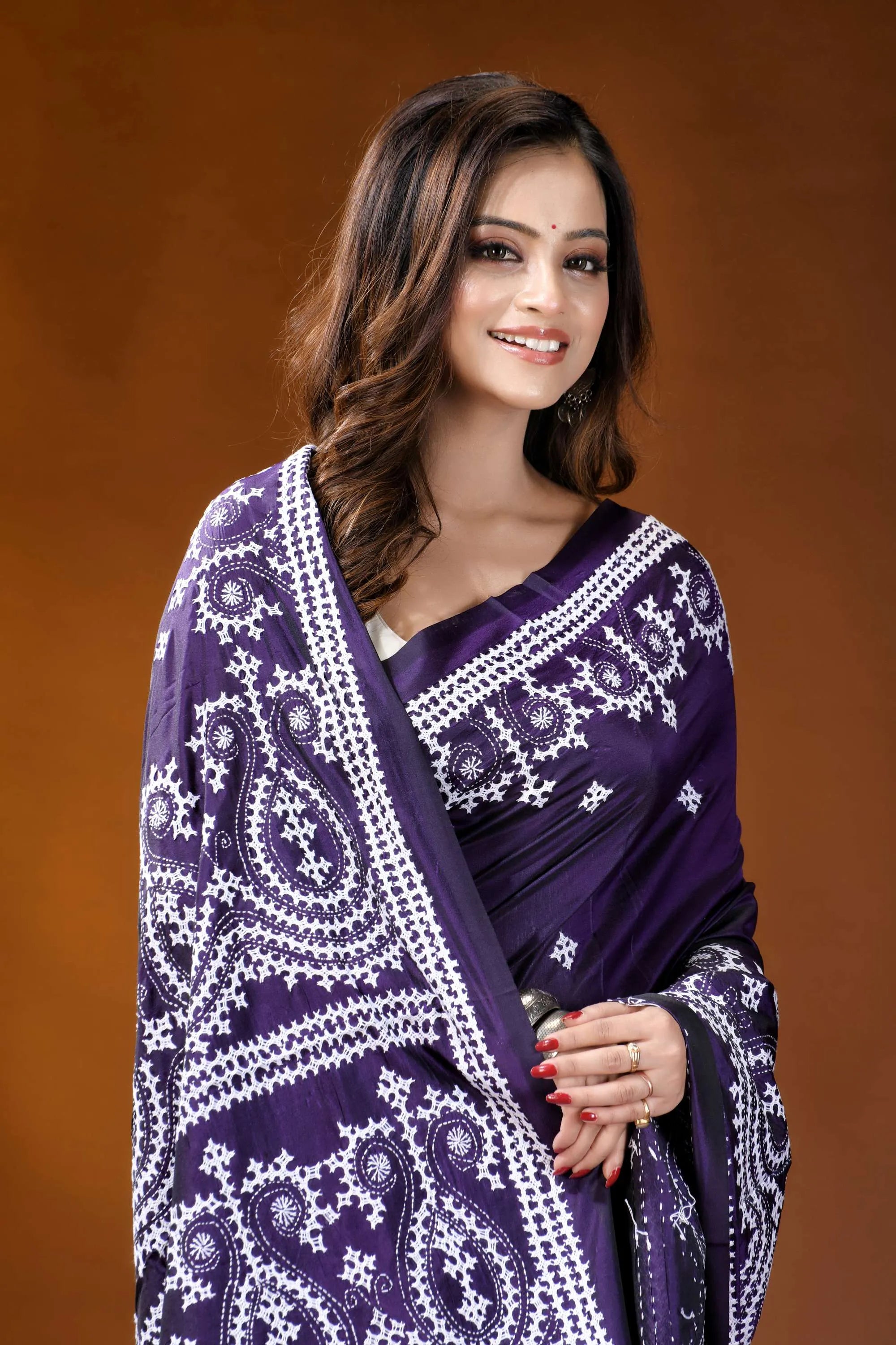 Dark purple paisley motif kutch embroidered silk saree - handmade purple saree intricate white paisley 2