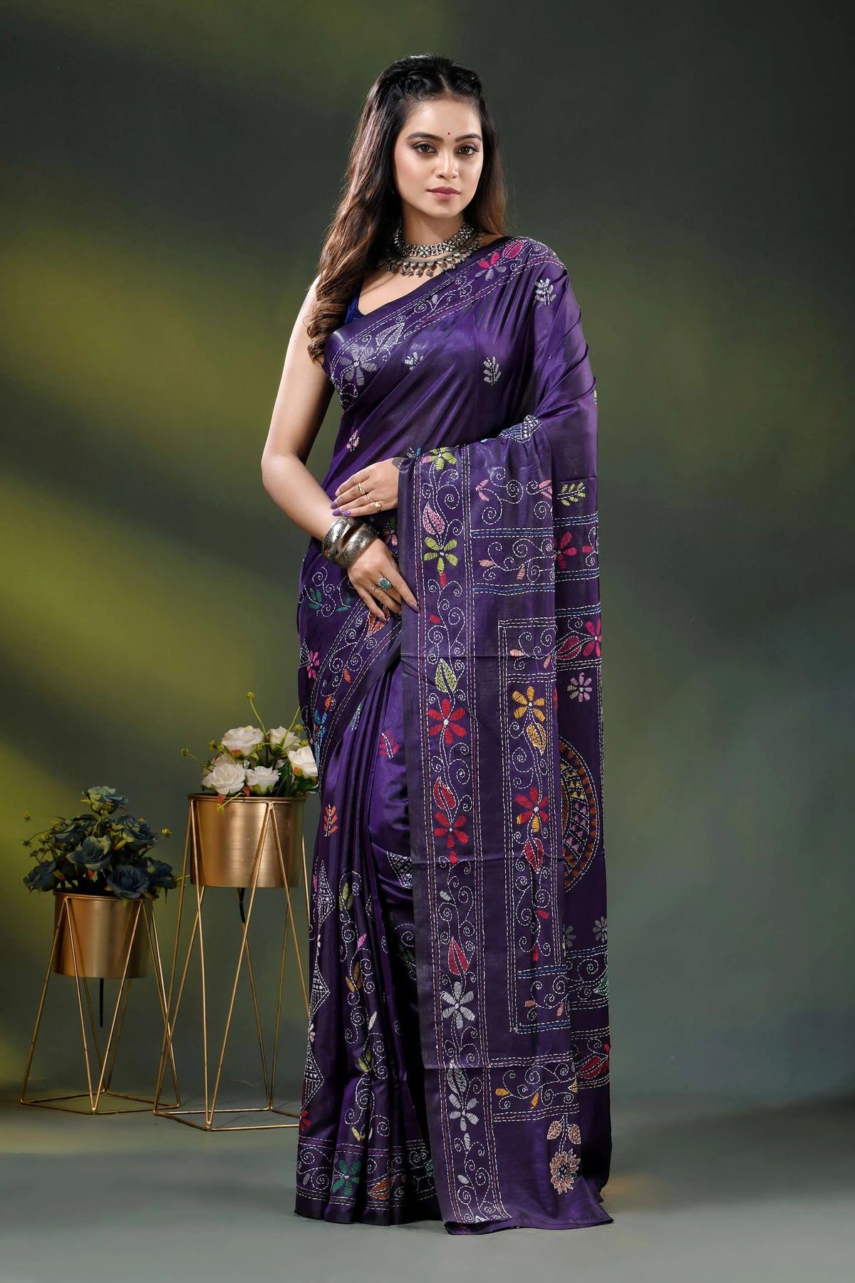 Deep purple fish motif hand embroidered multi-thread kantha silk saree 1