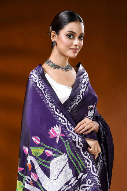 Deep purple handcrafted kantha silk saree with swan lotus design 2