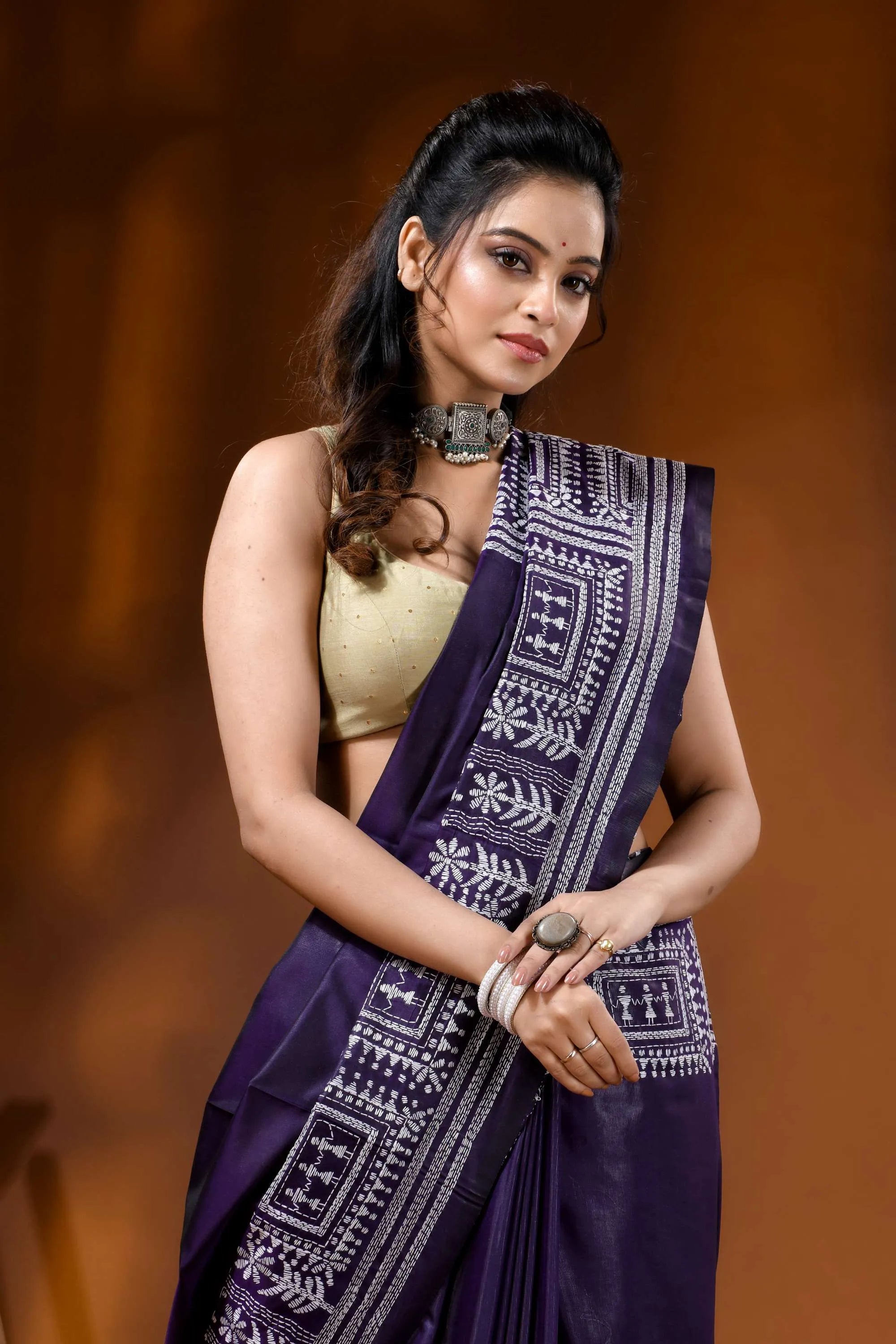 Deep purple silk kantha stitch saree hand embroidered ethnic wari design 2