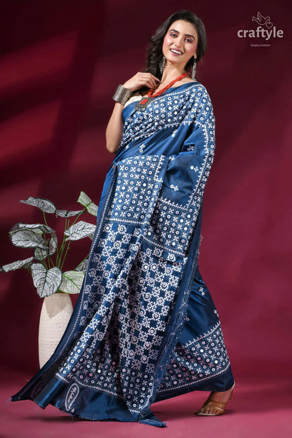 Dusk blue premium silk gujrati stitch saree with mirror work deep blue silk saree intricate 6