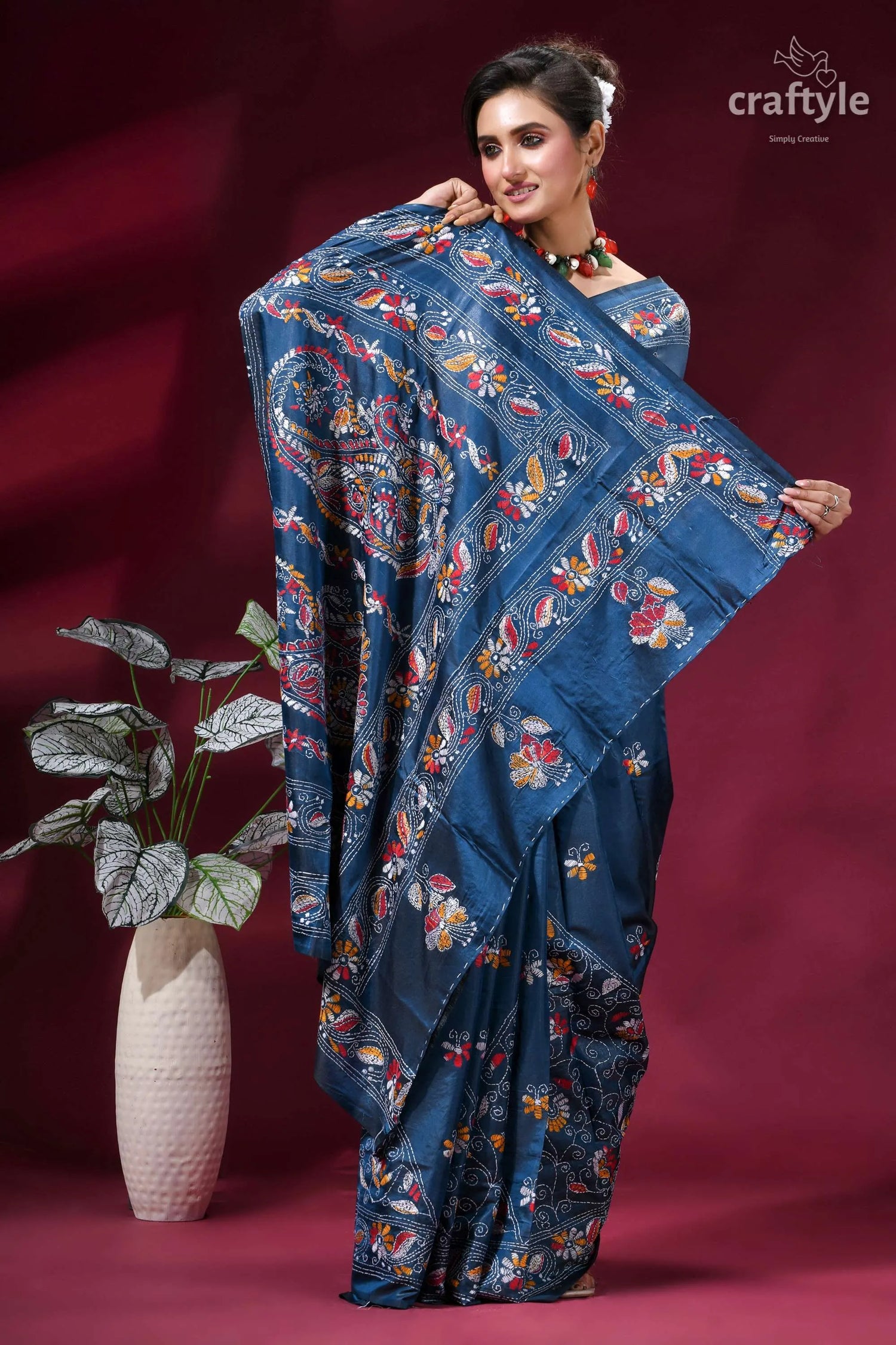 Dusky blue multi-thread elegant kantha stitch silk sari deep blue silk saree adorned 5