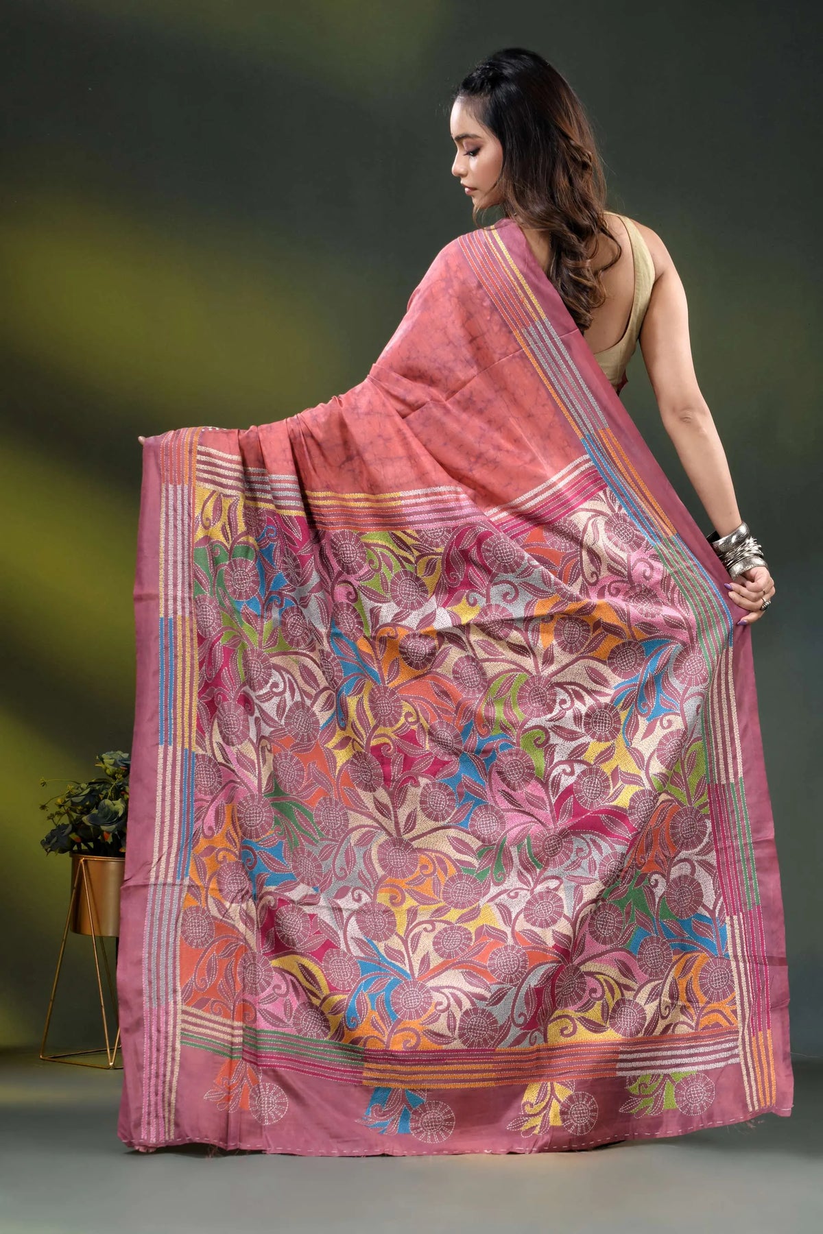 Dusty rose multi-thread floral silk kantha saree with hand wax batik 4
