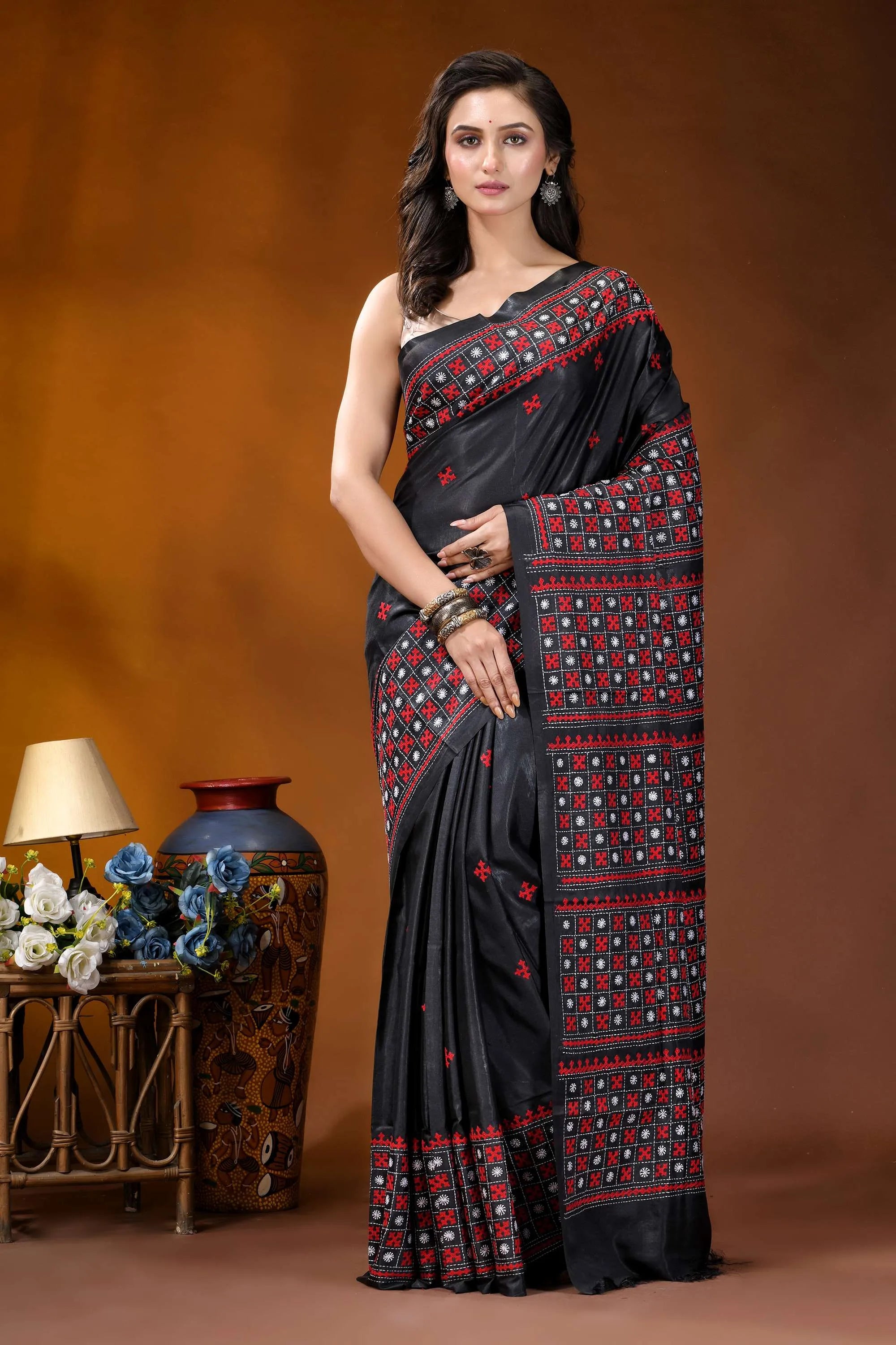 Ebony black ethnic motif silk gujrati stitch saree - hand embroidered black saree intricate red white 1