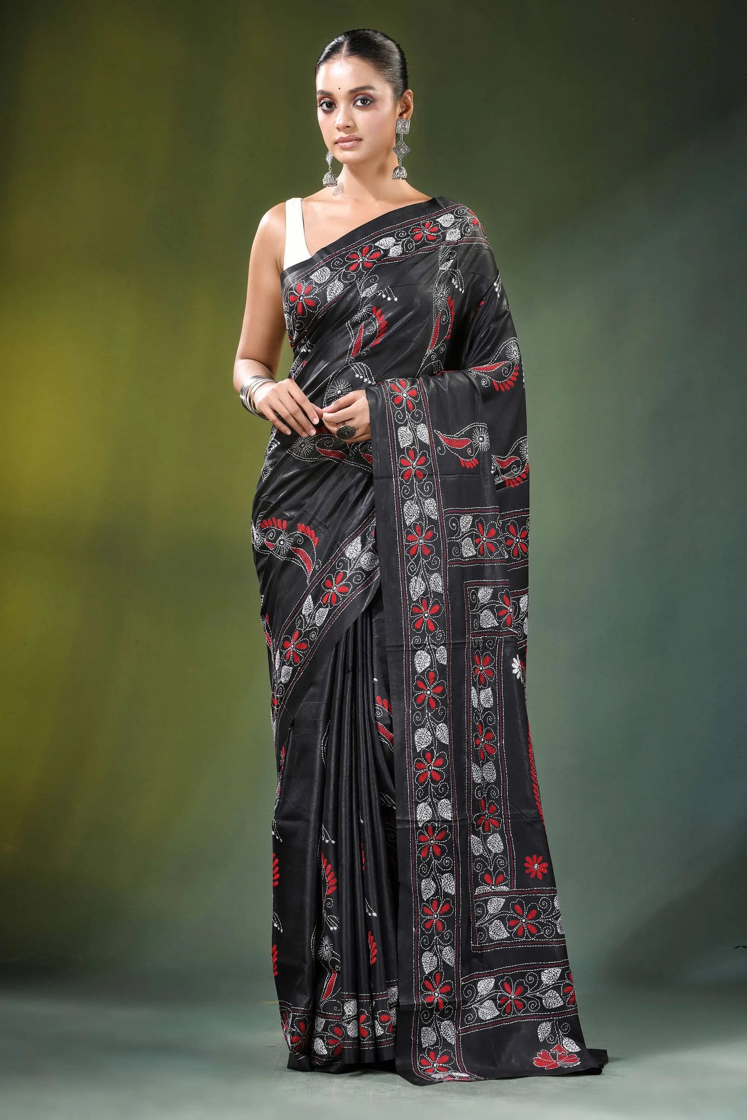 Ebony black paisley motif handcrafted silk kantha saree intricate red 1
