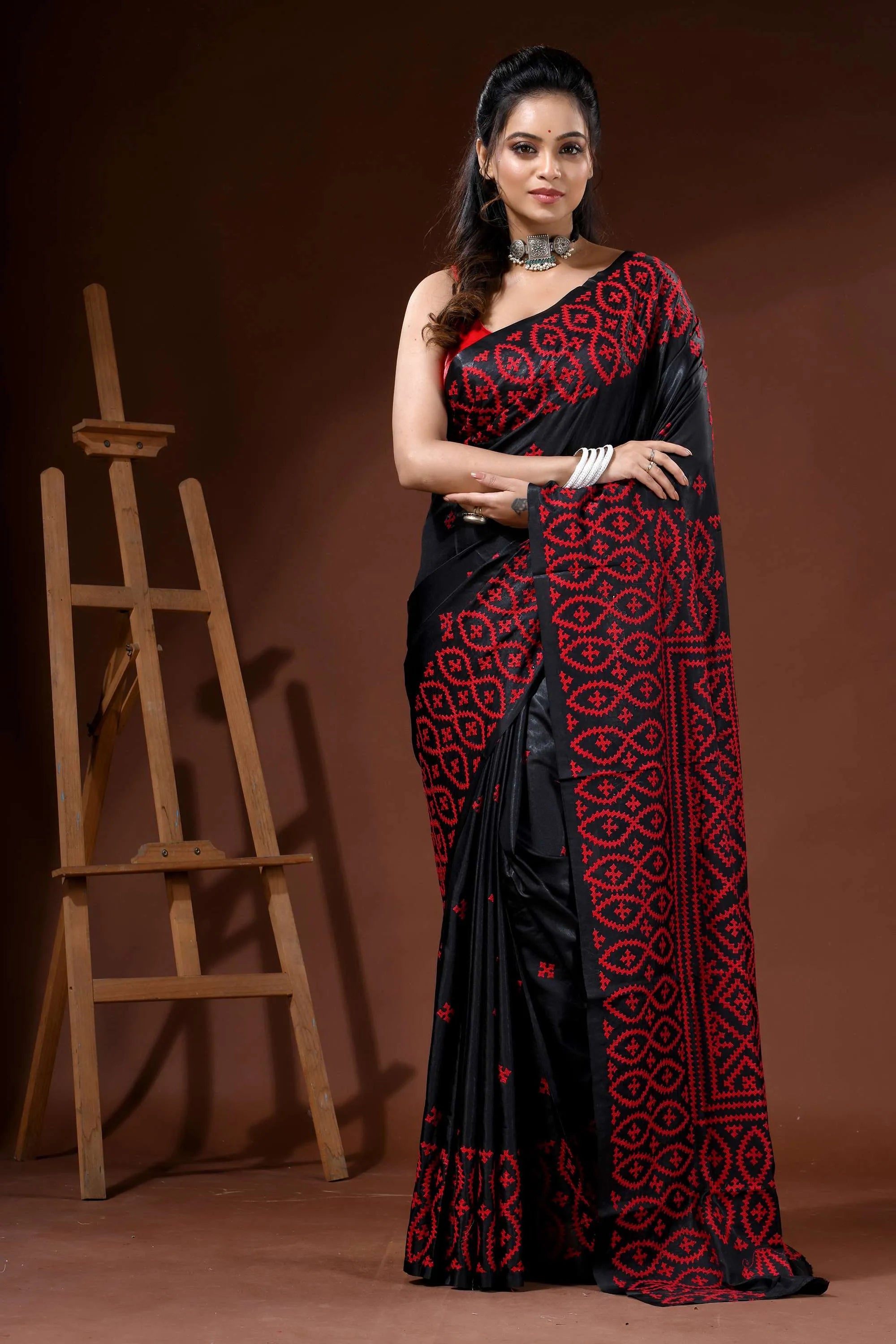 Ebony black red silk gujarati stitch saree - handmade geometric design 7