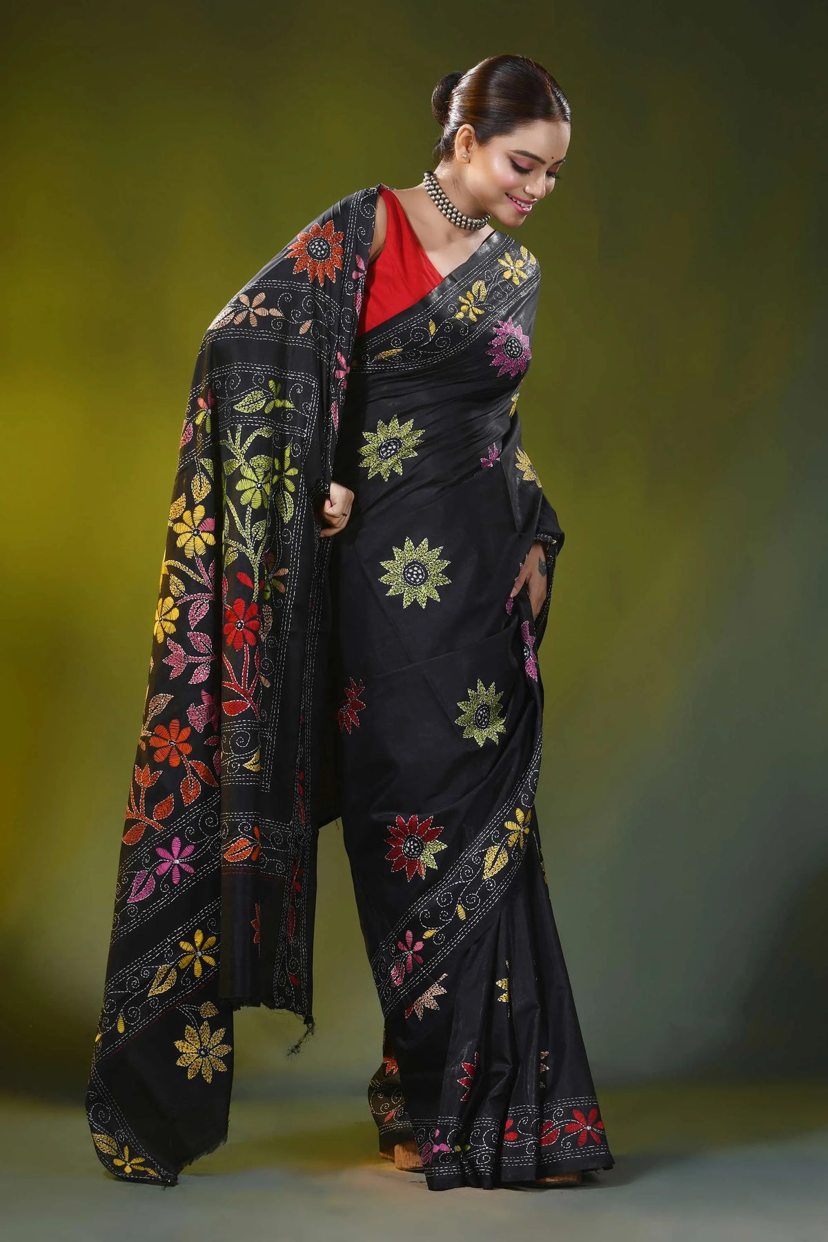 Ebony black silk kantha saree with handcrafted floral border motif 4