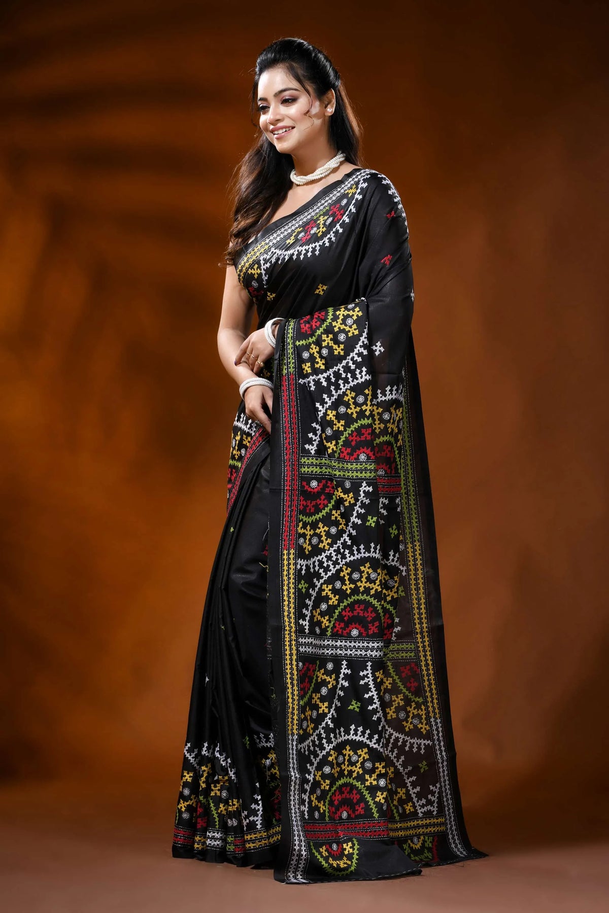 Ebony black silk kutch embroidery saree with multicolor ethnic motifs 3