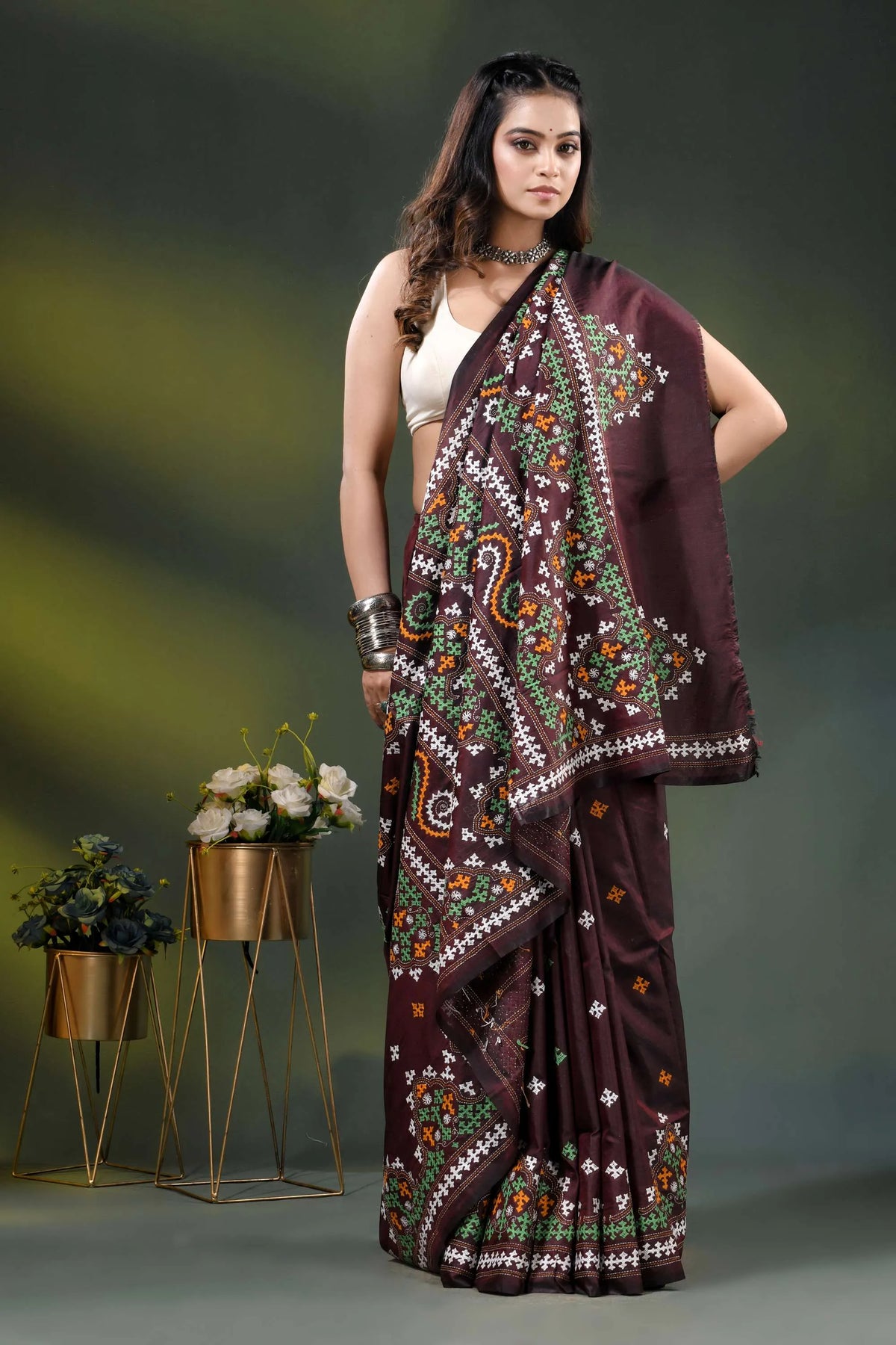Ethnic border wine multi-thread gujarati stitch saree handcrafted in silk 4