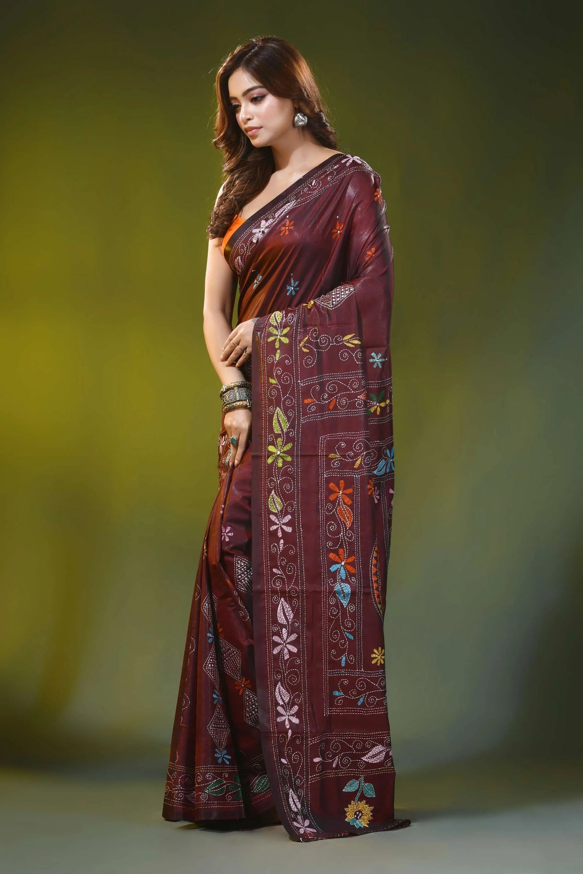 Ethnic fish motif cocoa bean handcrafted kantha work silk saree 3