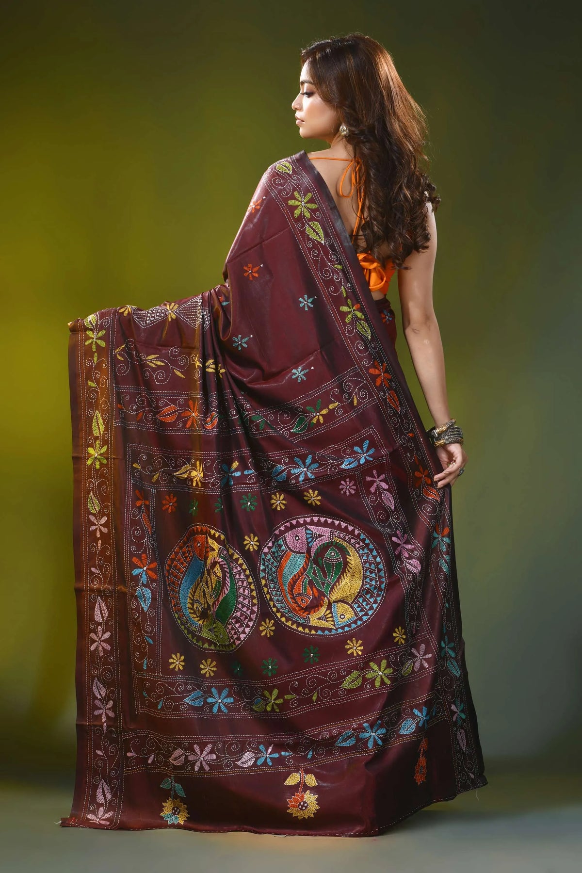 Ethnic fish motif cocoa bean handcrafted kantha work silk saree 5