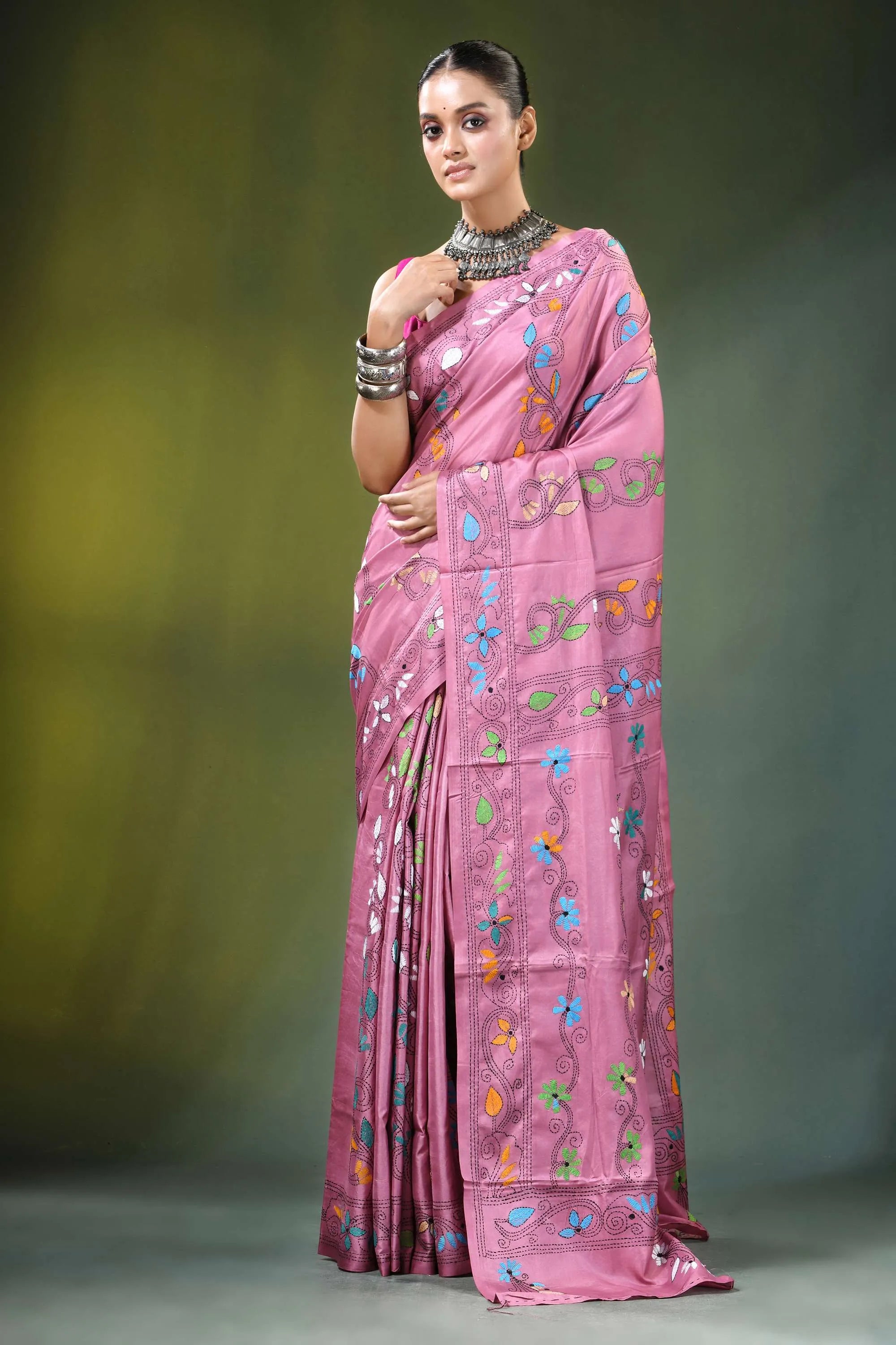 Exclusive shakuntala design silk kantha saree in dusty pink adorned colorful 6