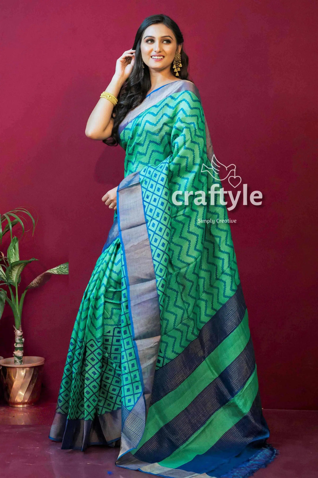 Fern green block print zari pure tussar saree for women green patterned saree blue border 1