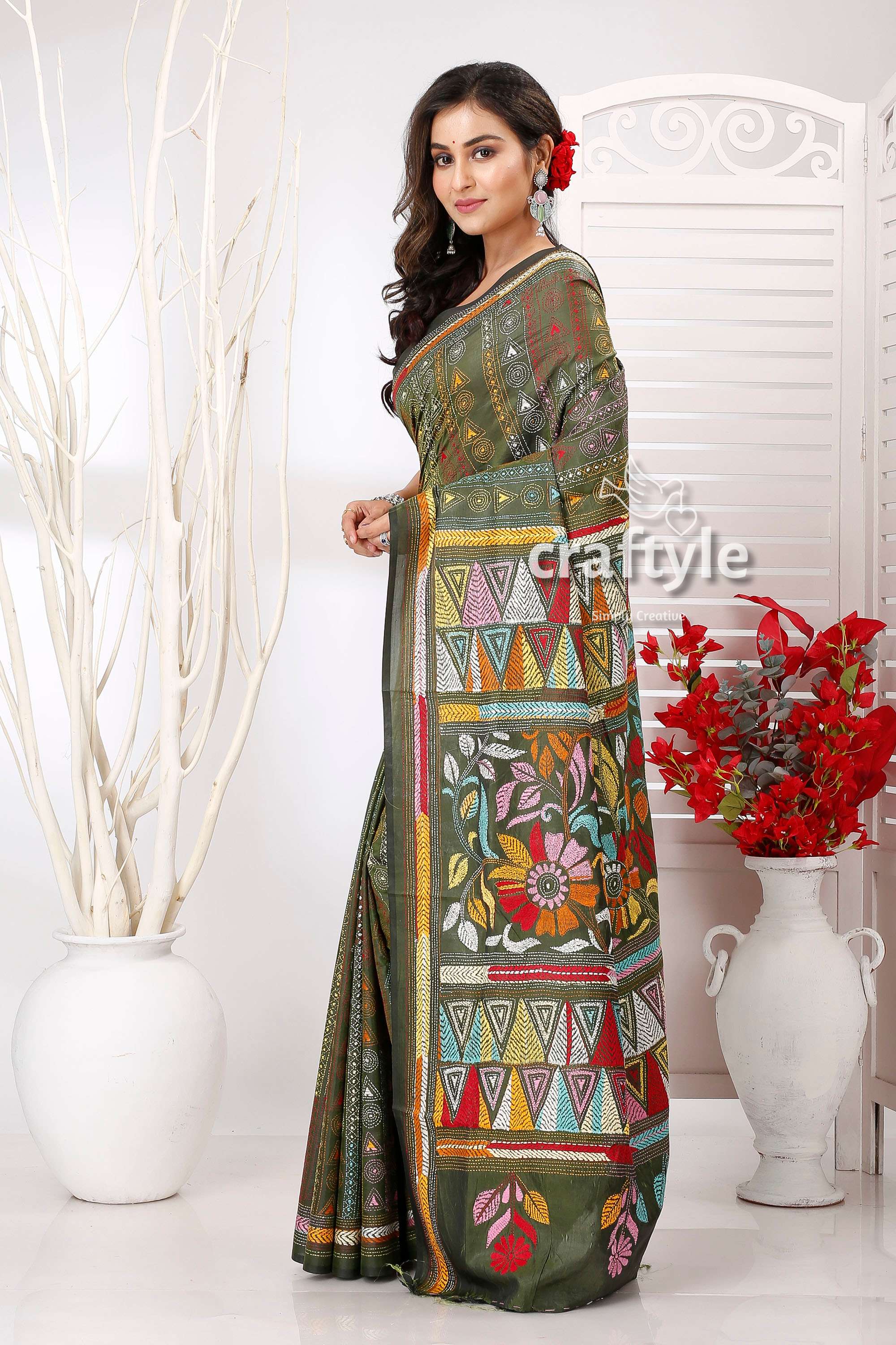 Fern Green Geometric pattern Multicolor Bengali Silk Kantha Saree - Craftyle
