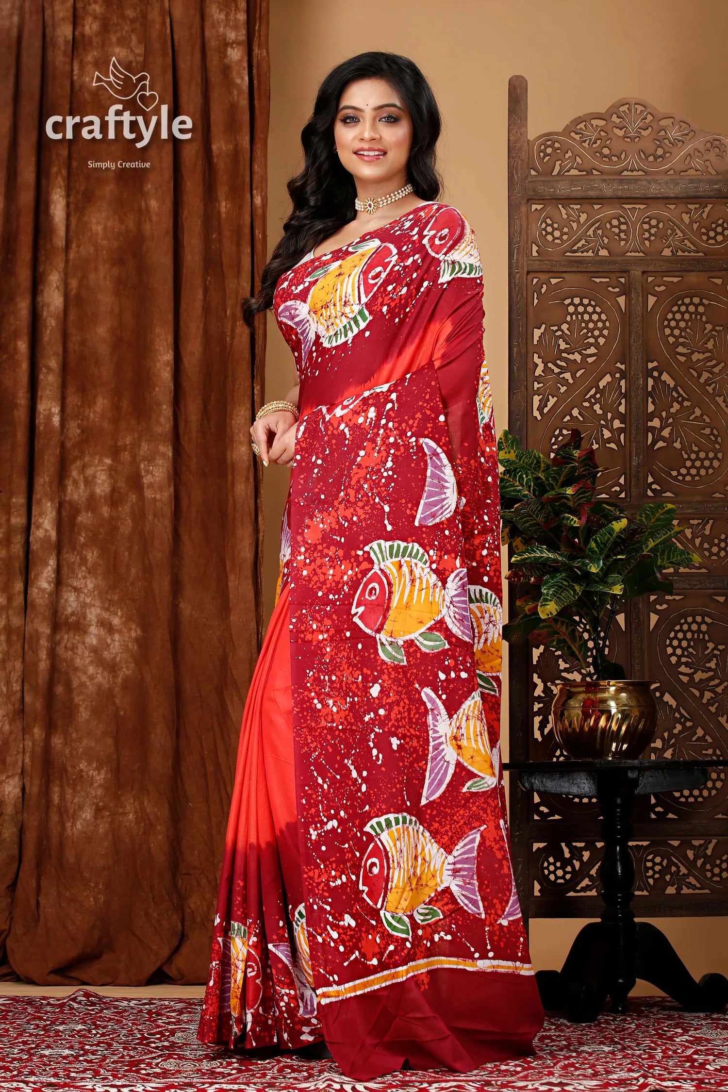 Fish motif batik handmade pure cotton saree - natural and unique design red pattern 3