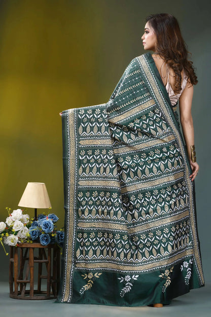 Forest green floral pattern hand embroidery silk kantha saree deep green silk saree intricate 5