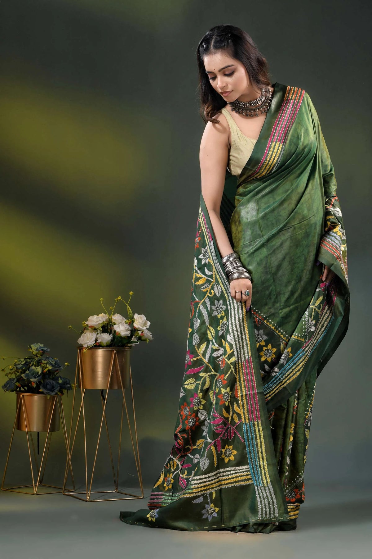 Forest green multicolor floral design hand batik silk kantha stitch saree 4