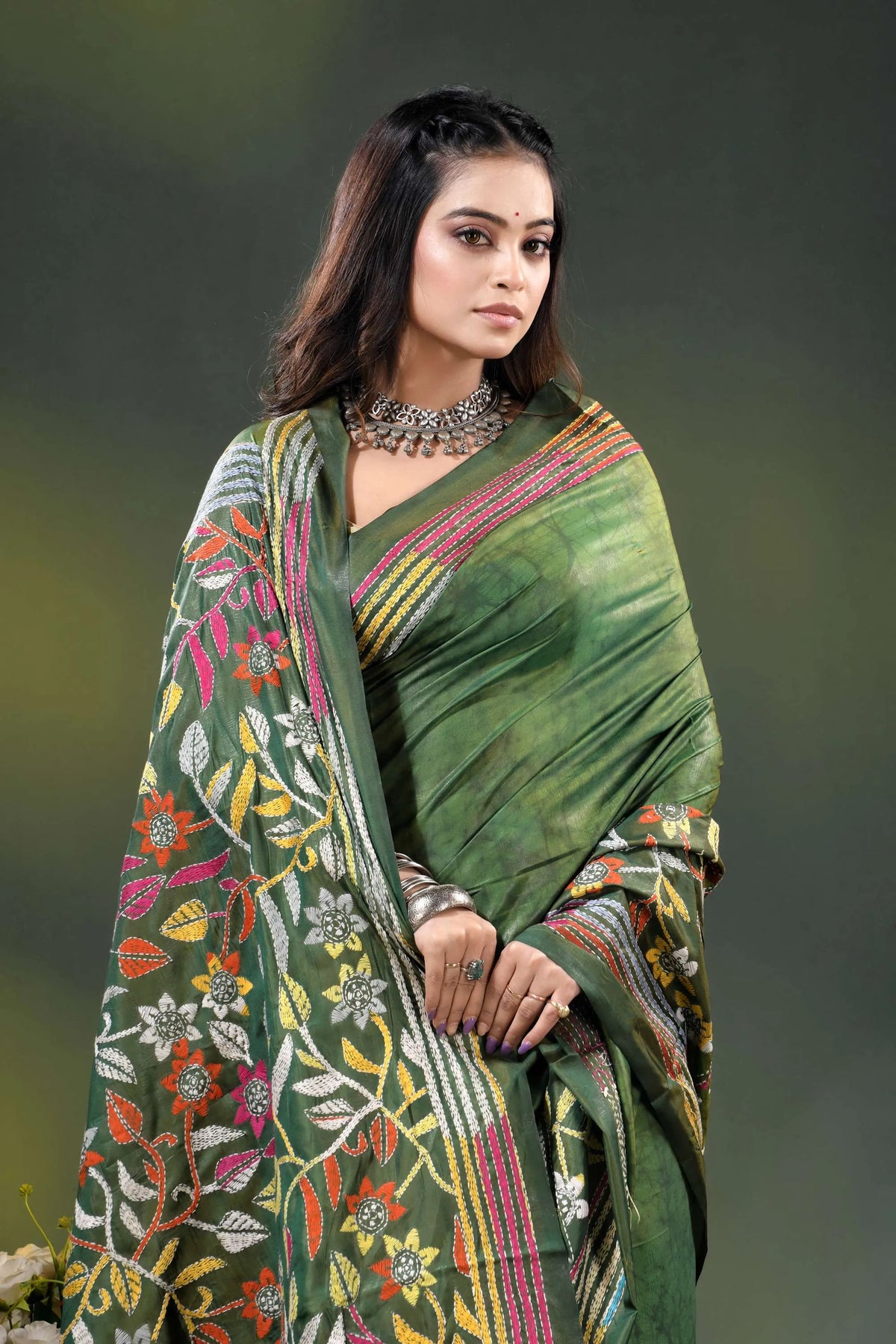 Forest green multicolor floral design hand batik silk kantha stitch saree 2