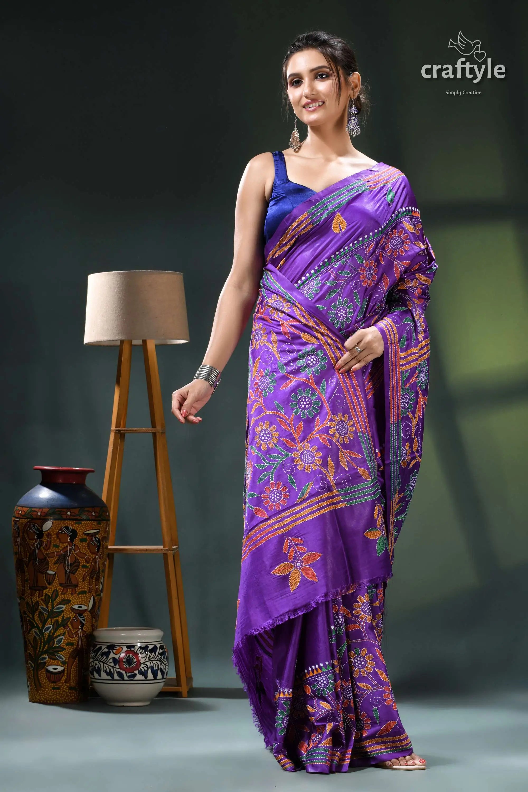 French violet floral design hand embroidered kantha silk saree purple pink floral saree high-low 4