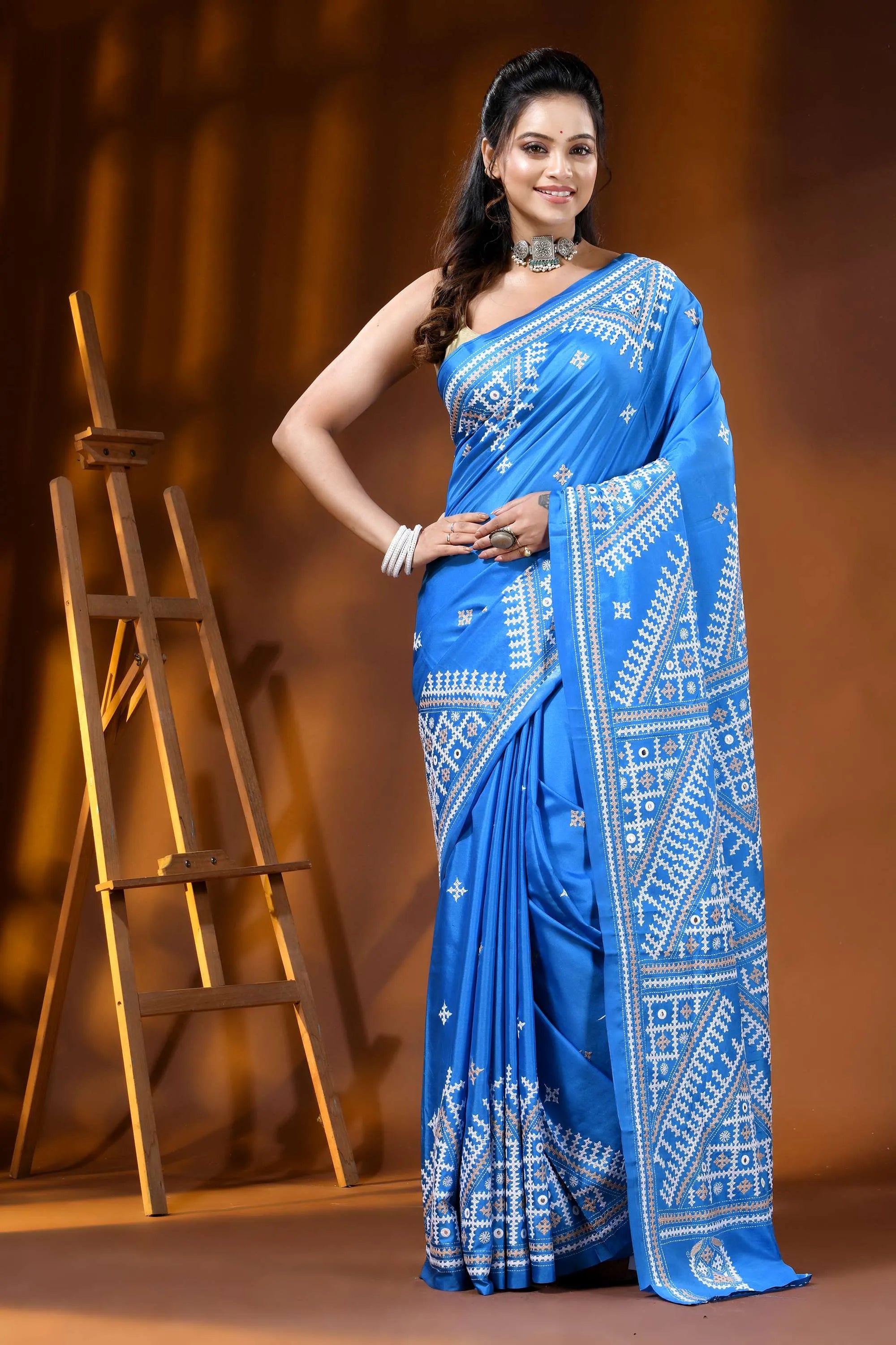 Geometric design bright blue silk kutch embroidery saree with mirror detailing 6