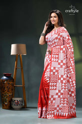 Geometric design bright red white thread silk kantha stitch saree red white geometric patterned saree 3