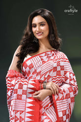 Geometric design bright red white thread silk kantha stitch saree red white geometric patterned saree 2